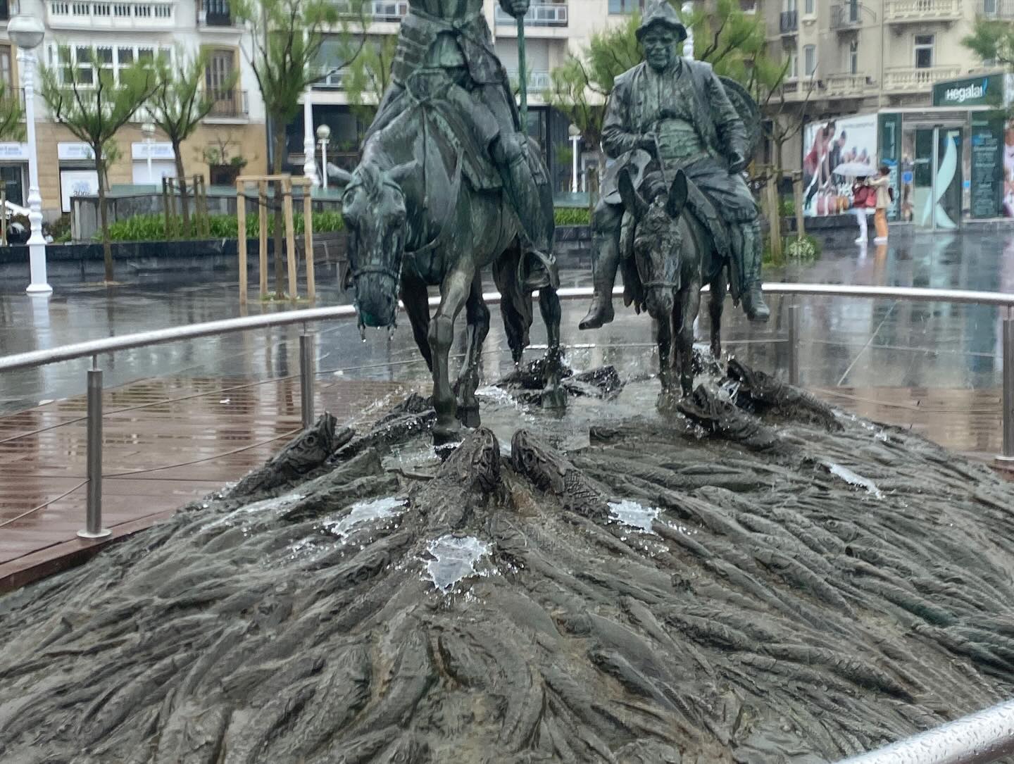 Day two leaving San Sebastian and arriving in Getaria. Passing through Orio my favourite town so far (the elderly couple walking up out of town with their groceries) 30 something kms no getting lost…well not dangerously lost