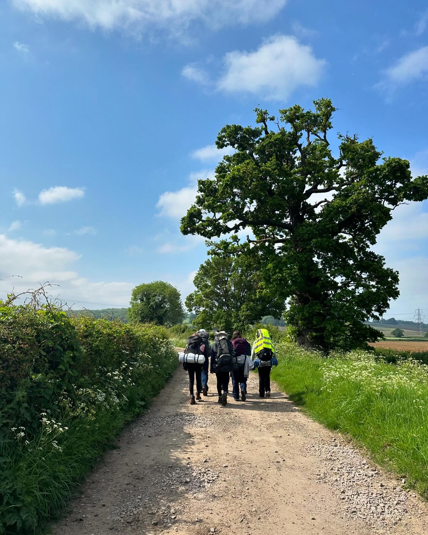 May is a busy month for expeditions. Last weekend we ran another fun and successful Bronze Training Expedition weekend at @hill_end_centre
The girls from @oxfordhighschoolgdst were brilliant and had a great time in the good weather ☀️ Looking forward to seeing them on their Practice expedition in The Chilterns in July.
#dofe
#dofeexpedition
#dofebronze
#bronzedofe