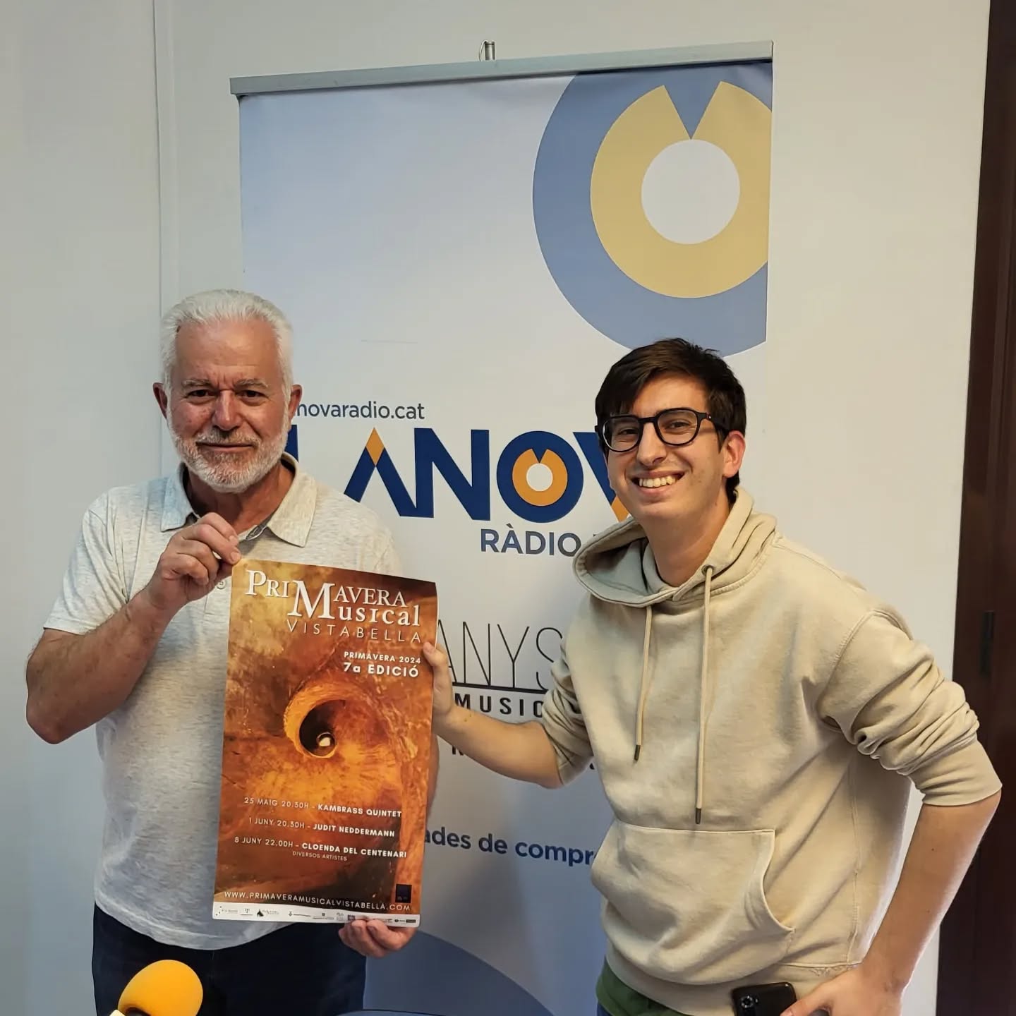 🎙 Seguim fent difusió de la 7a Primavera Musical a Vistabella ! Moltíssimes gràcies a les ràdios del #CarrerMajor de @laxarxacat !
@lanovaradiodereus @ona_la_torre @kambrassquintet @juditneddermann @ajlasecuita @visit_vistabella #primaveramusicalvistabella #femcultura #lasecuita