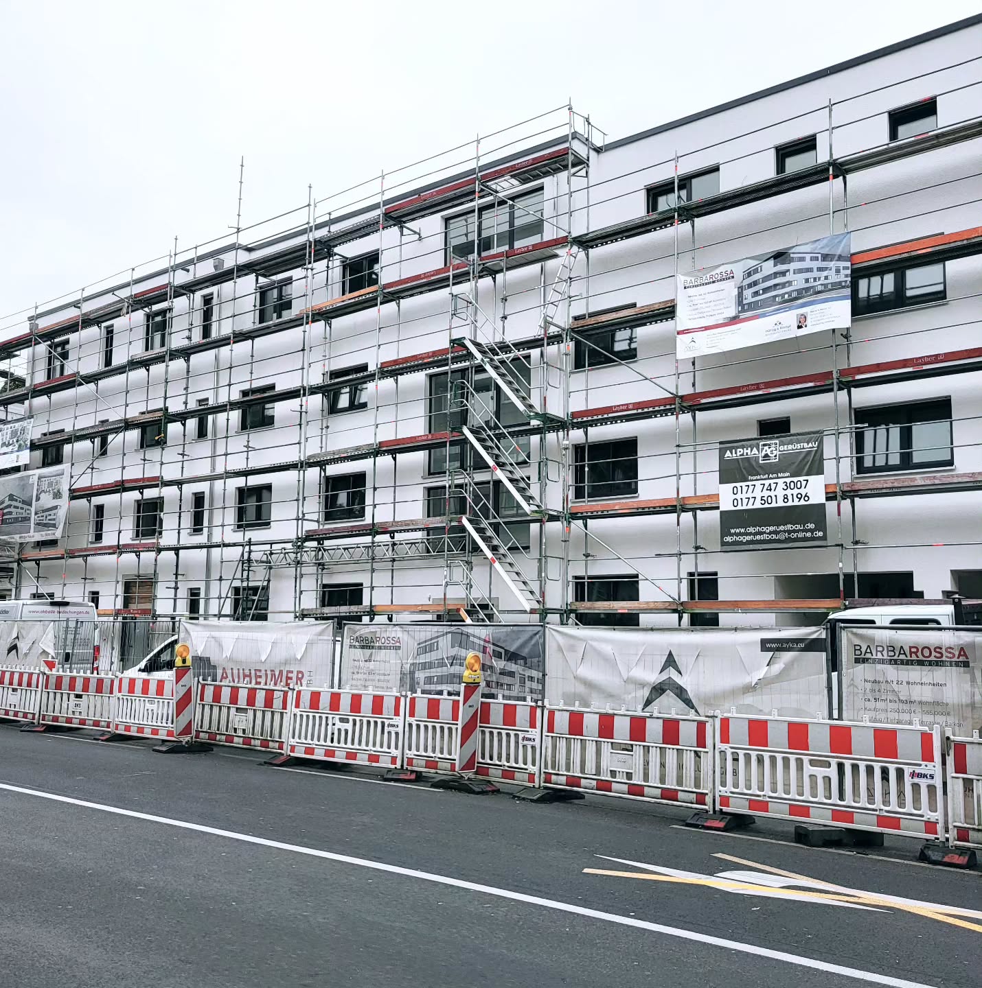 Regelmäßig werden wir von Bauträgern als erster WEG Verwalter laut Teilungserklärung eingesetzt. Auch für dieses tolle Objekt in Hanau starten wir mit der Verwaltung in diesem Sommer. Vielen Dank für Ihr Vertrauen!
#neubau #hanau #wegverwaltung #hausverwaltung #immobilienhanau