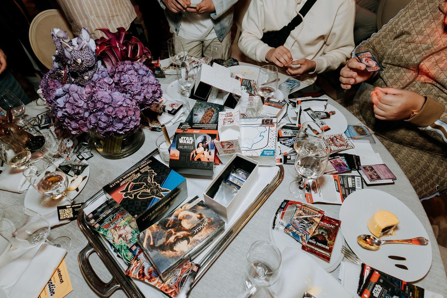 Le Dîner Gala TCG 2024 - PART 2 🎉
-
@fsgeorgevparis
#GalaTCG #GalaTCG2024 #Paris #TCG #TCGCollector #TradingCards #TCGCommunity