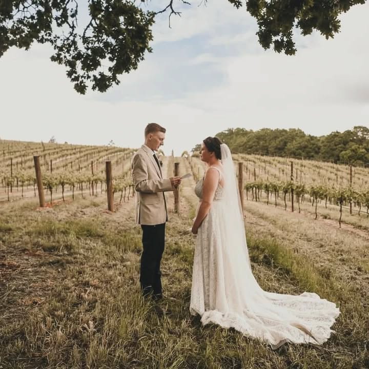It was a beautiful day to host a beautiful wedding. Congrats to @tate_watson and @_bridgetwatson_ ❤️
Thank you @biscuitandpickles and @fortheloveofhazelphotography
#yamhillcarltonava
#oregonviticulture
#oregonfarm
#vineyard