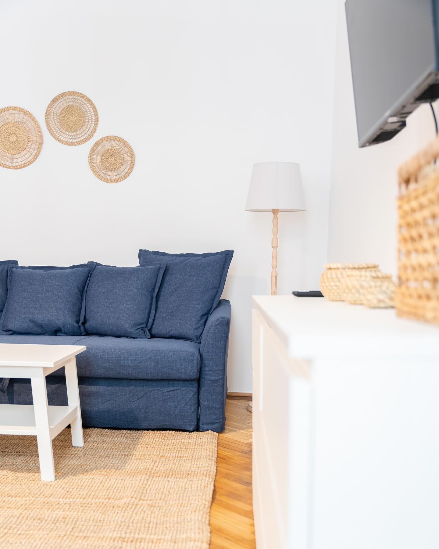 Your home away from home.
© @michaelsabothafotografie
#wien #vienna #travelvienna #citytrip #viennatouristboard #apartment #apartmentdecor #prater #praterwien #viennanow #viennaaustria #viennagram #riesenrad #riesenradwien #explorevienna #whattodoinvienna