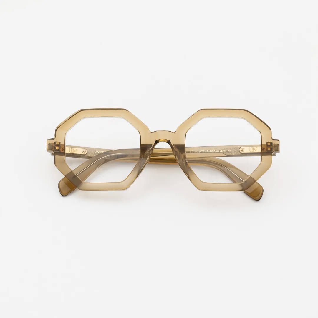 UDM
#milano #acetate #eyeglasses #uniquedesignmilano #opticien #design