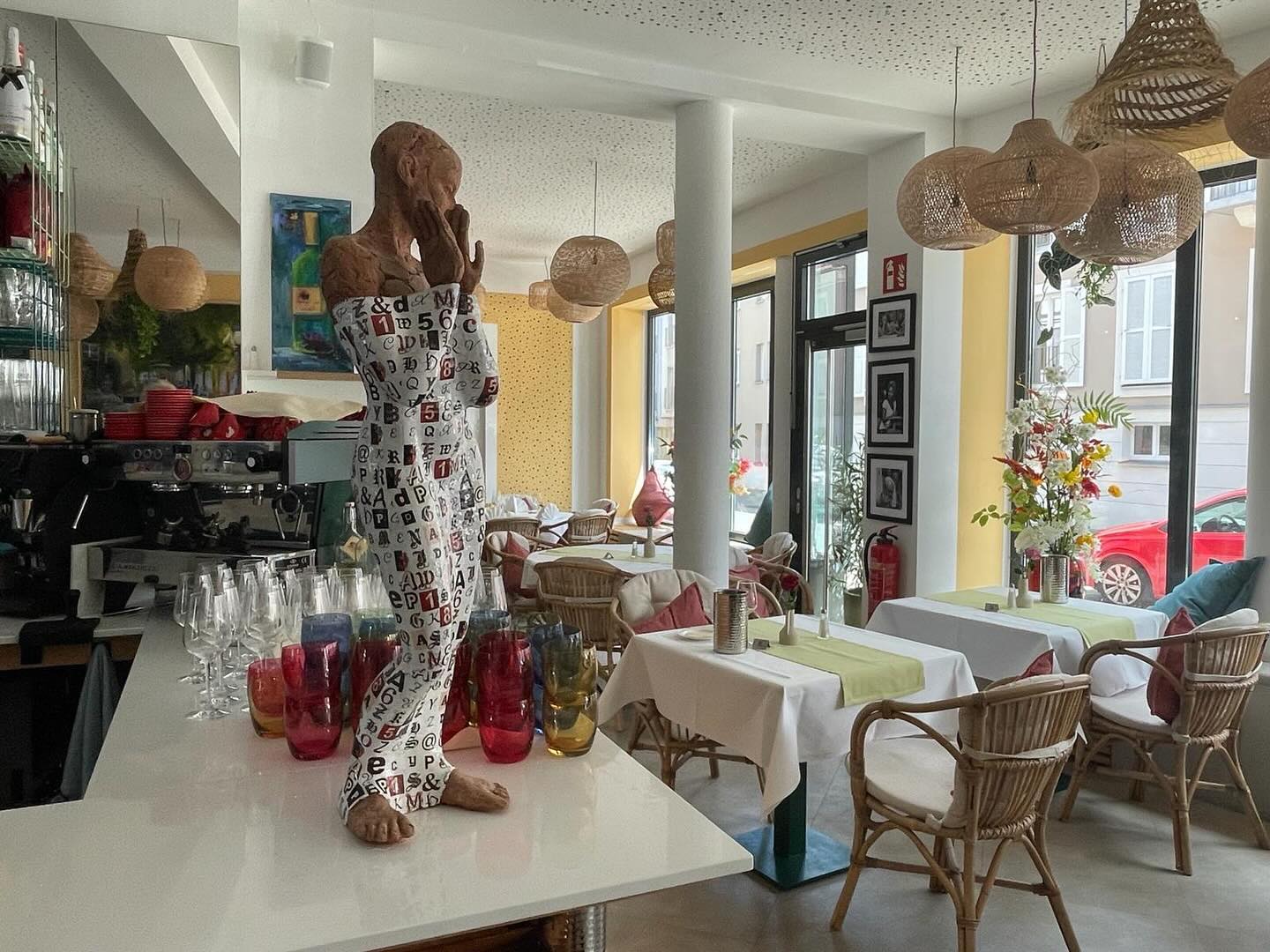 Unsere jüngste Empfangsdame.