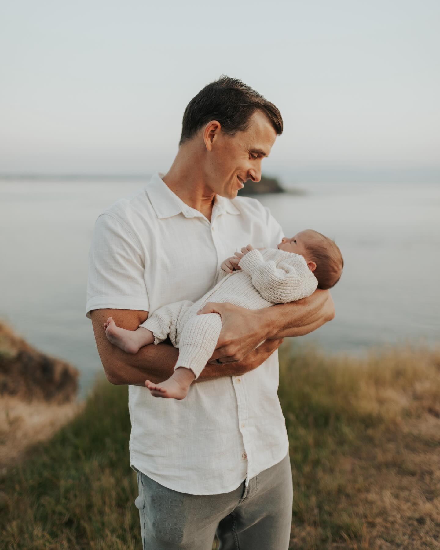 Hey hey it’s been a minute! Coming in with a Fathers Day gift for you! $50 off 1 hour sessions if you book before June 16 🫶🏼🫶🏼🫶🏼 only taking a few clients for the summer. Love to you all! DM to book 🙃