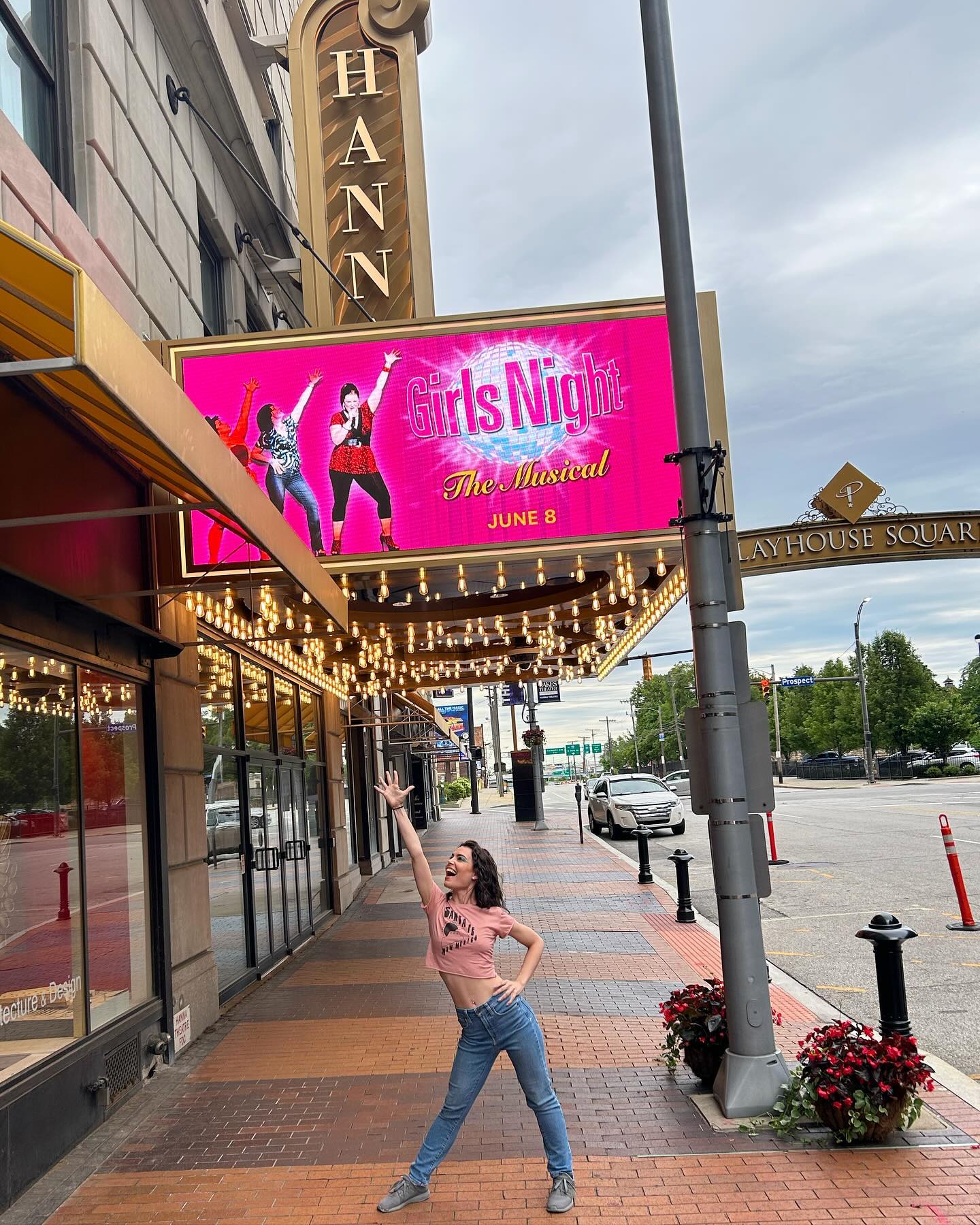 🎶 I’m workin’ late cuz I’m a singer 🎤
Dayton, OH ➡️ Ashland, KY ➡️ Cleveland, OH ➡️Cincinnati, OH
5 shows in 4 cities in 4 days with one of the best group of gals I’ve ever gone out with!
Nailed it - YEAH, WE DID!