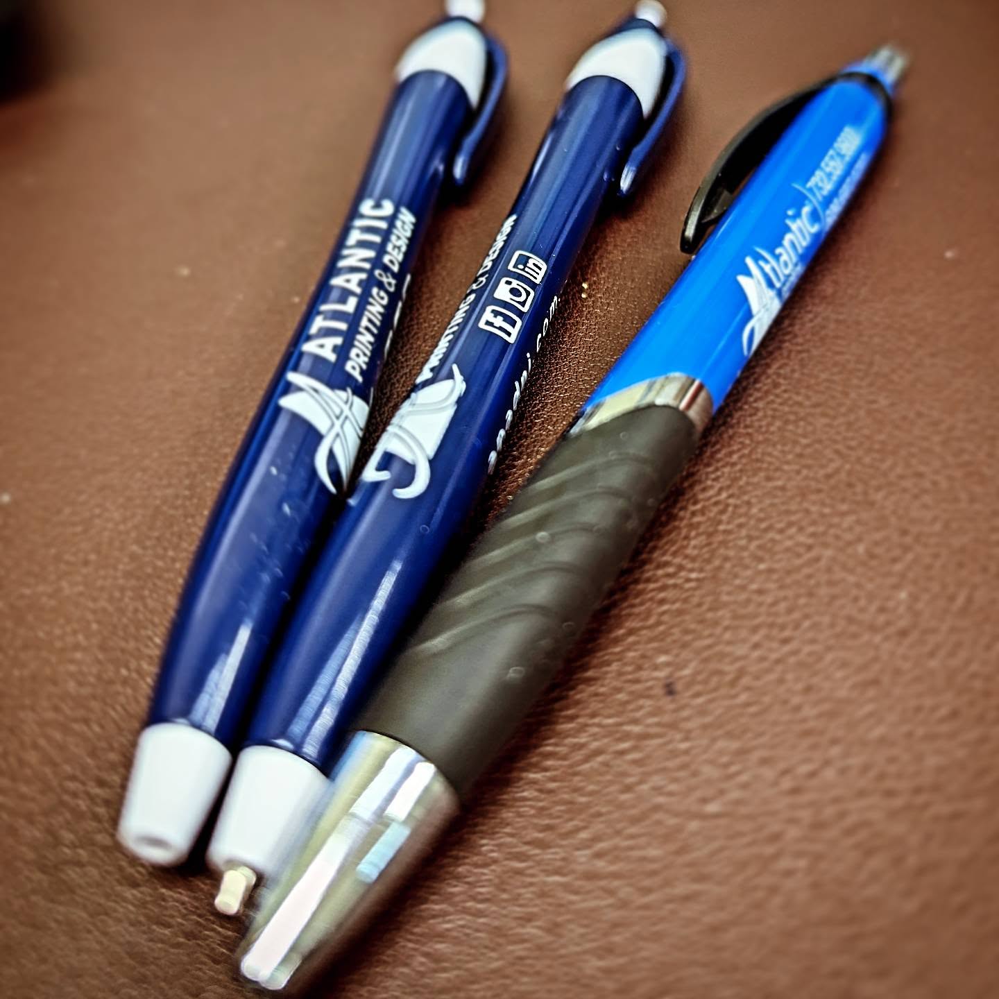 We believe in the quality of our products and we use them too. Promotional items are great giveaways for your brand and your business. Pens are always popular and always in use and comes in a wide variety of options.
#apadnj #morethanjustprinting #yourlocalprinter