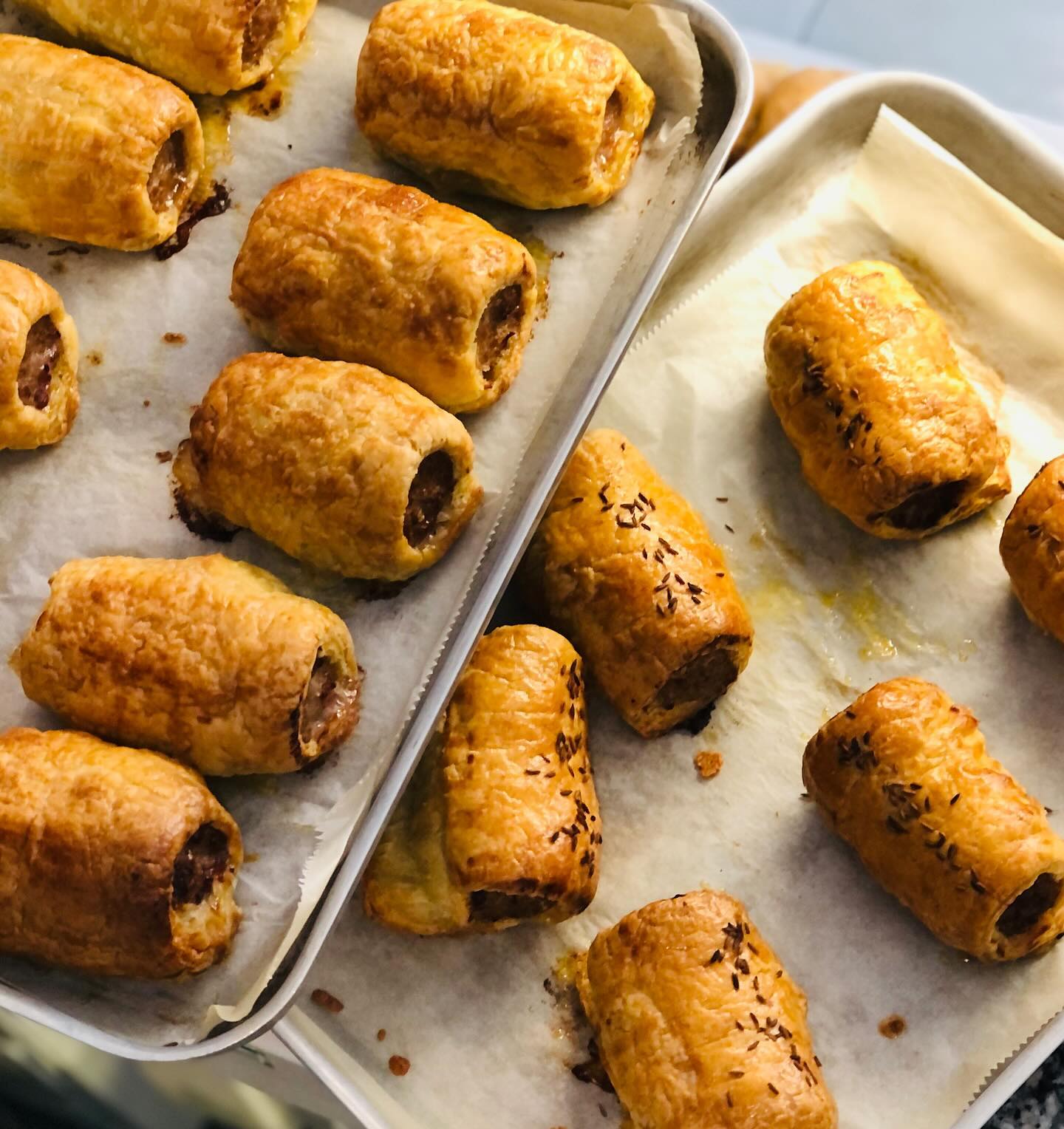 📣📣 Father’s Day is this Sunday, 16th June 📣📣
And of course, you haven’t forgotten…have you? No, surely not…you set yourself a reminder last week (the one that went off when you were busy and cancelled because you’d remember. But now it’s Friday…FRIDAY!?!?)
Don’t panic, we all lead busy lives & Bistro based salvation is only a few taps or a phone call away…
🥓 Weekend Breakfast Bookings
🍽️ Lunch
🎁 Vouchers to suit everyone, including monetary amounts, Signature Sausage Rolls, Afternoon Teas & Rich Chocolate Brownies
You’ll find us open from 8am until 6pm every morning as usual, @weststreetdelicromer open 8:30 - 4:00 on Saturday and 10:00 - 4:30 on Sunday with salads, sandwiches & treats to fuel your beach walks 🚶♂️ 🐕
❤️ And love to all those for whom FD is a difficult time or can’t celebrate in the way they’d choose. We’re open & waiting for you, just as welcome as always ❤️
#cromer #fathersday #howisitjunealready #britishsummertime