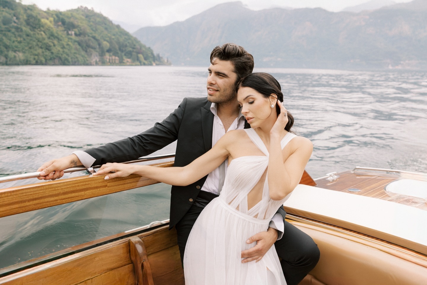 Spring has been a whirlwind of incredible travel, creative projects, and breathtaking moments like this one! Capturing this lovely couple cruising on Lake Como on was a dream come true. As we sail into an exciting wedding season, I’m thrilled to continue documenting love stories in stunning destinations around the world. Let’s make magic together! 💍 🚤 ✈️
.
.
.
Venue | Villa Balbiano | @villa_balbiano
Workshop Host | AMV Retreats | @amv_retreats
Wedding Planning, Styling & Design | AMV Weddings | @amv_weddings
Educators | Sophie Kaye @sophiekayephotography | Andreas K. Georgiou @andreaskgeorgiou | Storybox Cinema @storyboxcinema
BTS Photography | Konstantyn Zakhariy | @konstantynzakhariy
BTS Videography | Storybox Cinema | @storyboxcinema
Florist | Flowers Living | @flowersliving
Cakes | Erzulie Cakes | @erzuliecakes
Furniture/Tabletop Rentals | Tableset | @tablesetrentals
Linens | Nuage Designs | @nuagedesignsinc
Stationary | Laura Elizabeth Patrick | @lauraelizabethpatrick
Hair & Makeup | Madeline Eleanor | @bymadelineeleanor
Couple | Daria & Stefano | @dasha.kina @stevenlivingroom
Boat Dress | Alon Livne | @alonlivnewhite
Boat & Reception Shoes | Jimmy Choo | @jimmychoo
Boat | Lake Como Boat | @lakecomo_boat
Ceremony Shoes | Bella Belle | @bellabelleshoes
Ring Boxes | The Styling Reserve | @thestylingreserve
Flat Lay Styling Mats | Olive & Oak | @oliveandoakmat
Flat Lay Styling | Sophie Kaye | @sophiekayephotography
Flat Lay Accessories | Maria Elena Bridal | @mariaelenaheadpieces