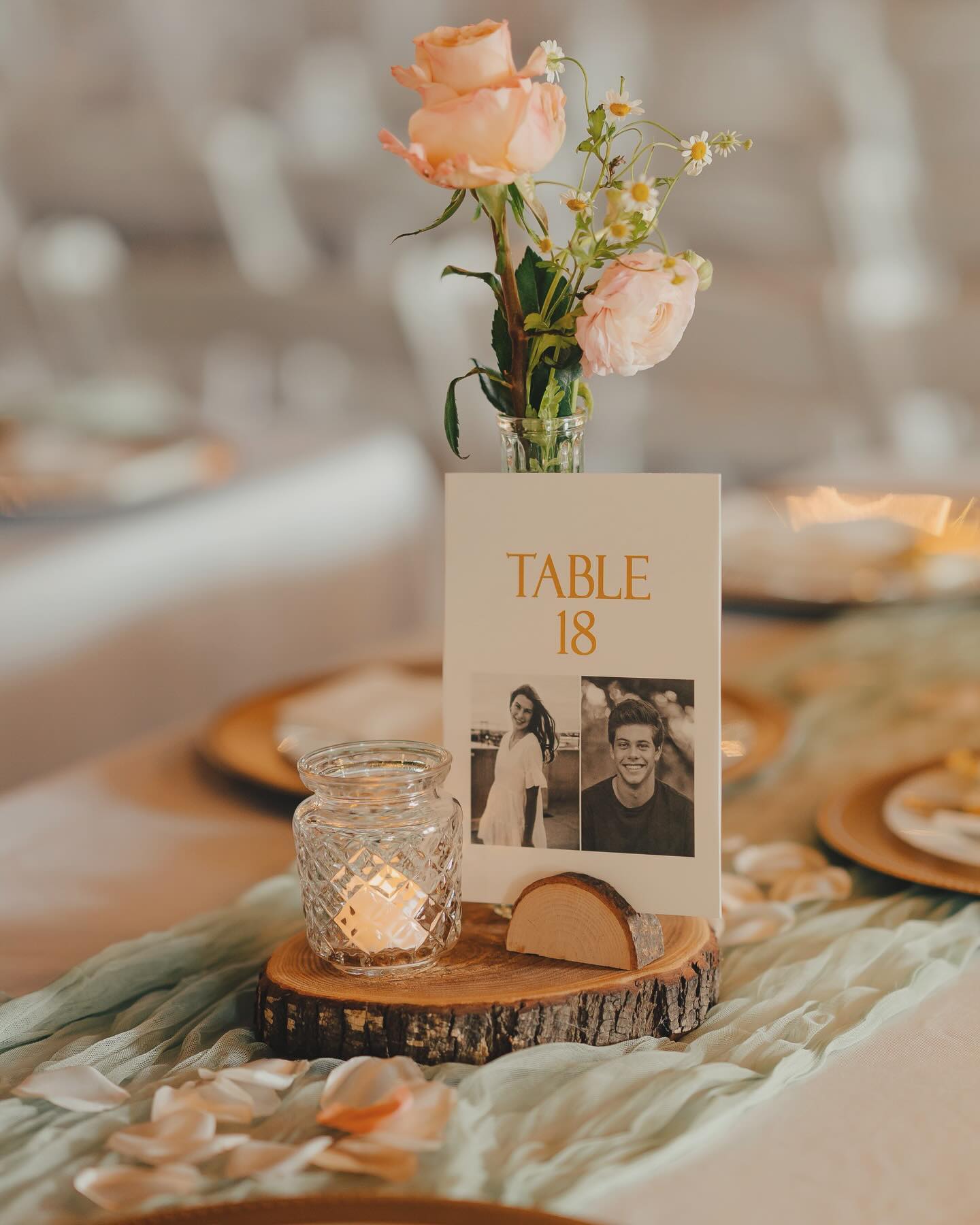 Let me be apart of your unique and special day!