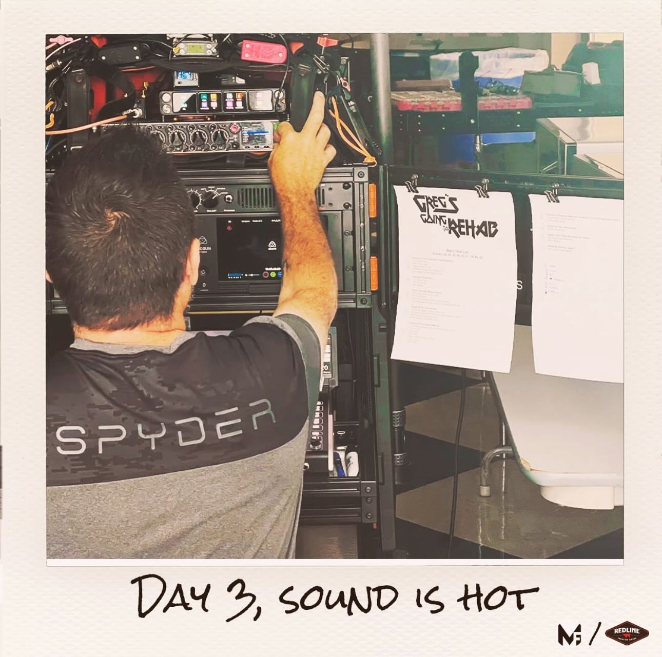 Thanks to Rik for this old school feel photo! On set of “Gregs Going to Rehab” @rikcannon