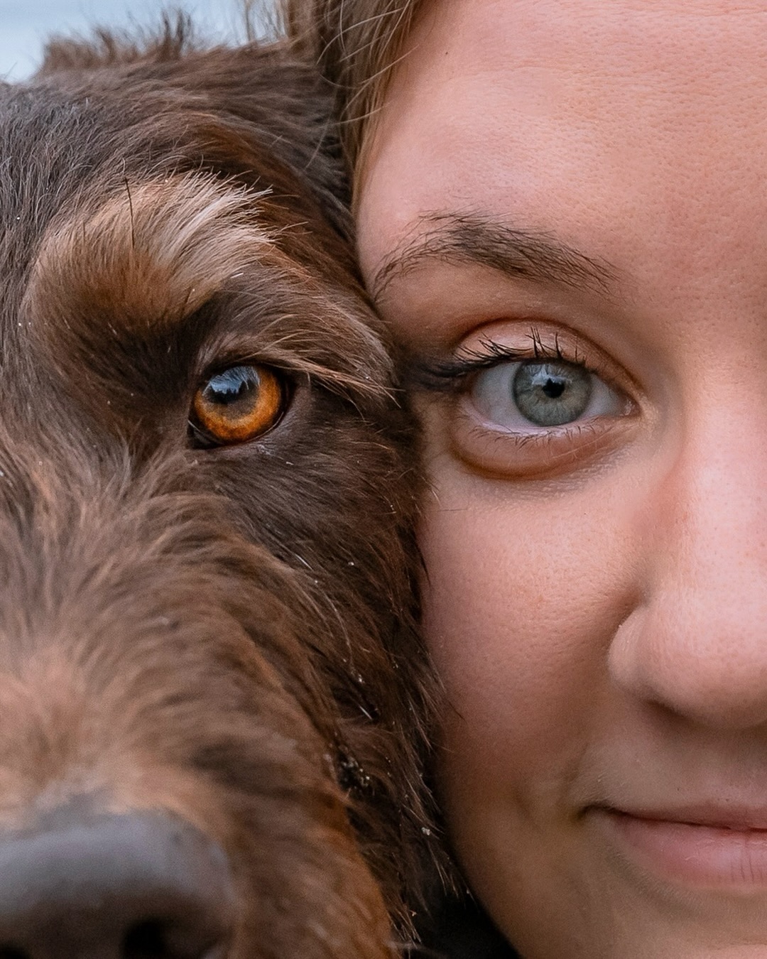 Now that @kaylamaughanxo received her gallery, I can finally share one of my favourite photos from the session!! This shot can be extremely tricky to capture because so many things need to line up; you need balanced lighting, your subjects need to be perfectly aligned, you need a dog willing to sit still for at least five seconds and finally, you need two beautiful sets of eyes!
Thank you for helping me check off a bucket list photograph Michaela and Poppy! I can’t wait to share more from this session 😍
#novascotiaphotographer#ns#dogportrait#dogmom#dogphotography#dogphotographer#canon#lifestyle#animals#pets#novascotia#petportrait#petphotography#petphotographer