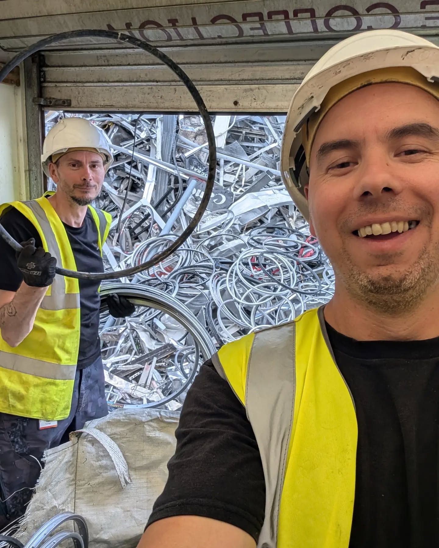 We always get asked, " what happens to the broken bikes " They all get recycled! Yey! 😀
We make sure no bike parts end up in landfill to landfill...