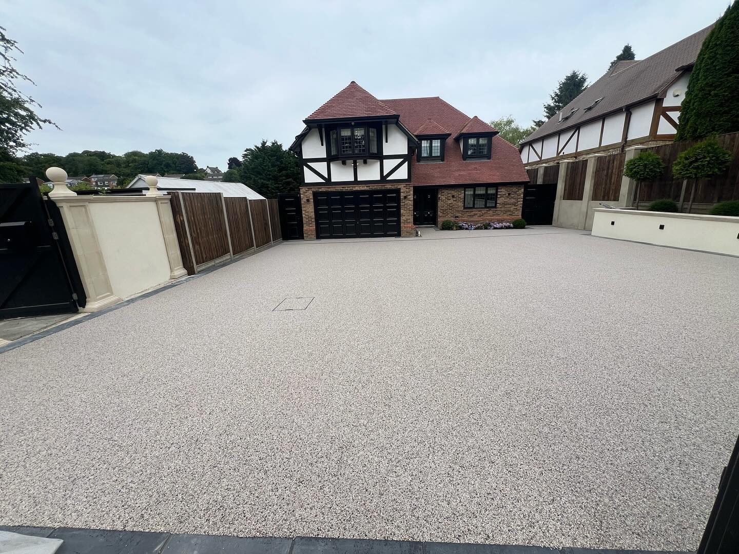 Resin bound (🦪 oyster) looking unbelievable 👌