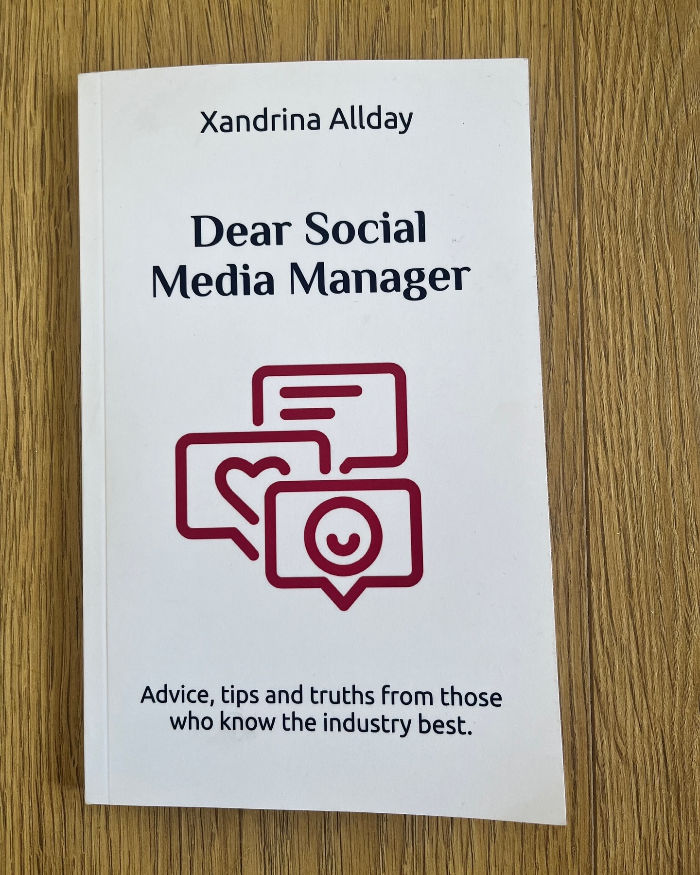 Happy Social Media Day!! 🥳
I am so excited to announce Xandrina Allday’s new book Dear Social Media Manager now available on Amazon!
👉https://amzn.eu/d/0bci4t0K
Fun fact: There’s a poem about being a social media manager in there written by me 😜
Thank you so much for putting this together Xandrina Allday! ♥️
#marketing #socialmedia #socialmediamanager