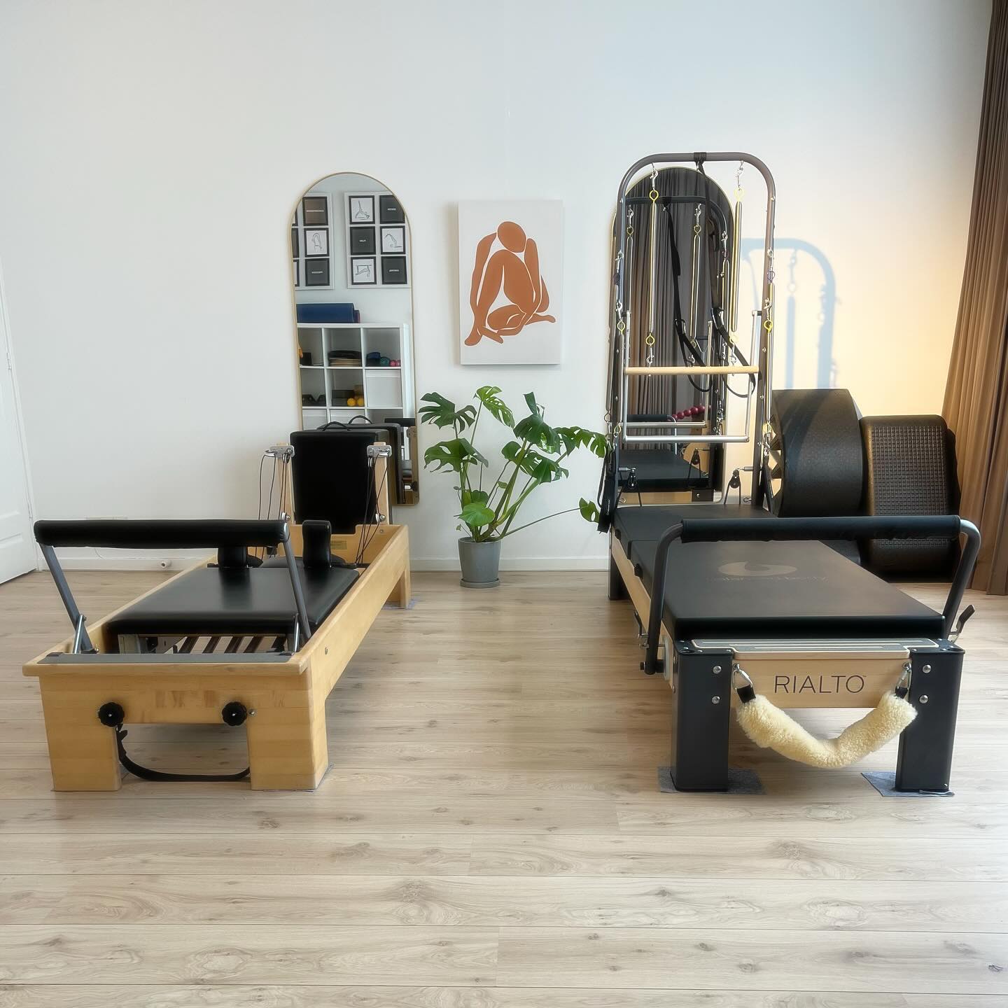 Meet the Core team!
Balance Body Studio Reformer with Konnector & Balanced Body Rialto Tower|Reformer
Each session is tailored to meet your specific needs—whether recovering from injury, seeking pain relief or aiming to enhance strength and flexibility. Sculpt strength, refine balance, and awaken your wellness journey, one session at a time.
#pilates #pilatesamsterdam #pilatesstudio #pilateslovers #pilatesreformer #pilatestower #pilateslife