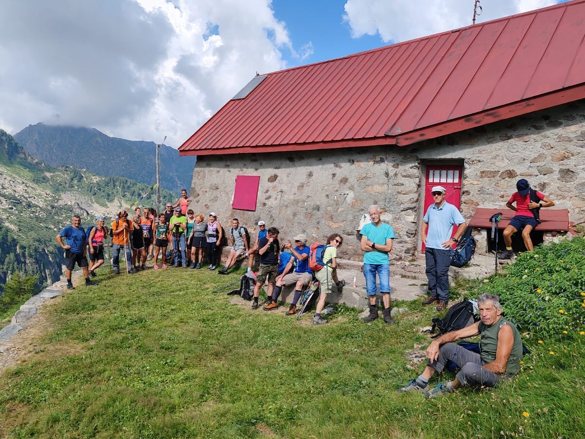 Una delle nostre uscite ☀️
Lago degli uomini e delle donne ⛰️