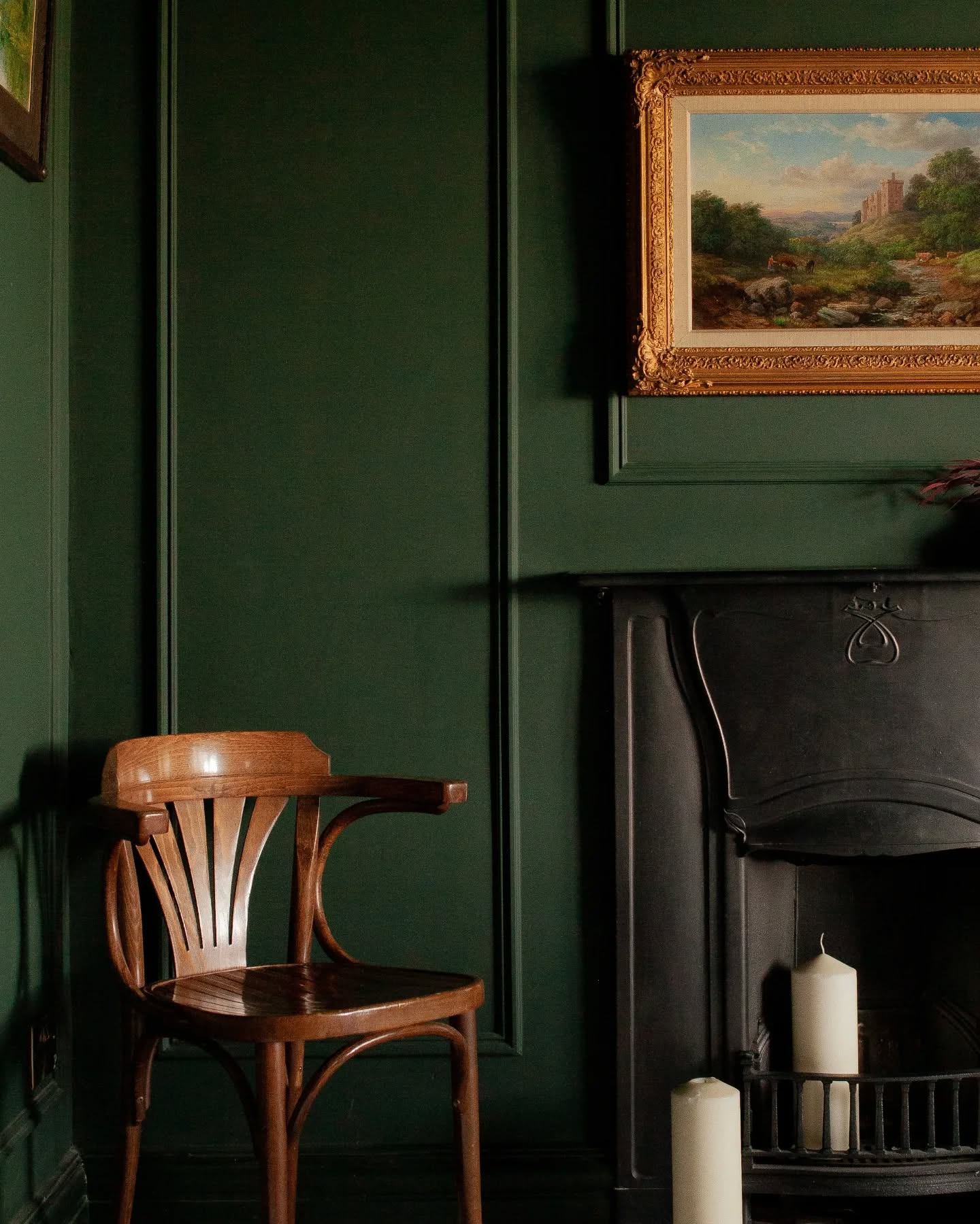 Making spaces - creating vibes.
Love this shot of the master bedroom at @renovating_harrogate
A close up of just some of the details we added to this room:
- simple, delicate panelling
- an antique art nouveau cast iron fireplace
- @littlegreenepaintcompany's Obsidian Green colour washed throughout the bedroom and ensuite
- dark woods mixed with antique gold finishes
Simple. Striking. Timeless.
📷 @alicekemp__