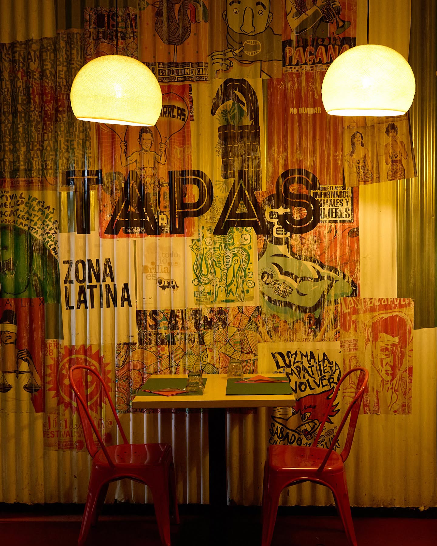 Siamo quelli del senza glutine gourmet! 🎉
Da Alma Latina, ogni piatto è una festa per tutti: inclusività, divertimento e gusto eccezionale sono i nostri ingredienti segreti. 🌮✨
Con le nostre tortillas fatte in casa, esploriamo la creatività e la ricerca del miglior sapore, utilizzando farine locali e ingredienti autentici. Vogliamo che chi soffre di celiachia possa godersi ogni morso senza preoccupazioni, e che tutti gli altri scoprano quanto può essere sorprendente e delizioso il senza glutine..
Venite a trovarci per un’esperienza culinaria speciale e rendete ogni morso un momento di gioia condivisa💚
ph@bethewam
#AlmaLatina #SenzaGlutineGourmet #Inclusività #Divertimento #CiboCreativo #vivereglutenfree #viaggiaresenzaglutine