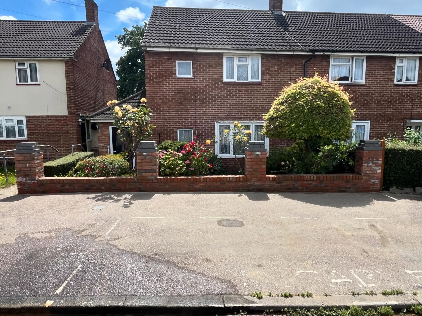 Small garden wall completed today just waiting for the wrought iron railings to be installed #alderson #building #brickwork #brickie #bricklayer #wall #gardenwall #iron #wroughtiron