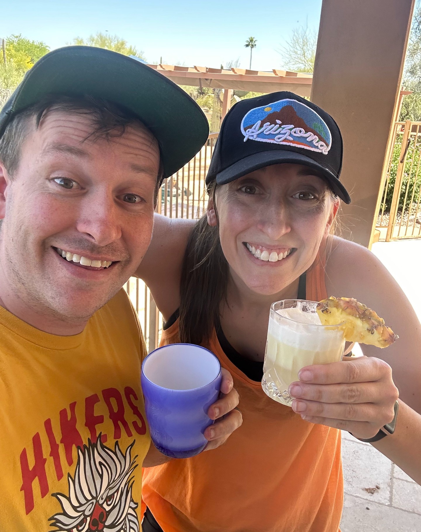 š·āØ Intuitive Eating and alcohol... do they mix? āØš¹
They can! Enjoying a drink can be part of a balanced relationship with food. Itās about listening to your body and finding joy in the moment.
Do you find that you only drink to get drunk?
Or avoid the tasty drinks for fear of calories (thanks for this top-notch pina colada bro!)?
Maybe you restrict food before/during drinking?
Maybe you drink the lowest calorie beverage despite not liking the taste?
Maybe that's a sign that your relationship with alcohol may need to be reassessed.
Cheers to savoring lifeās moments in a way that feels right for you! š„š