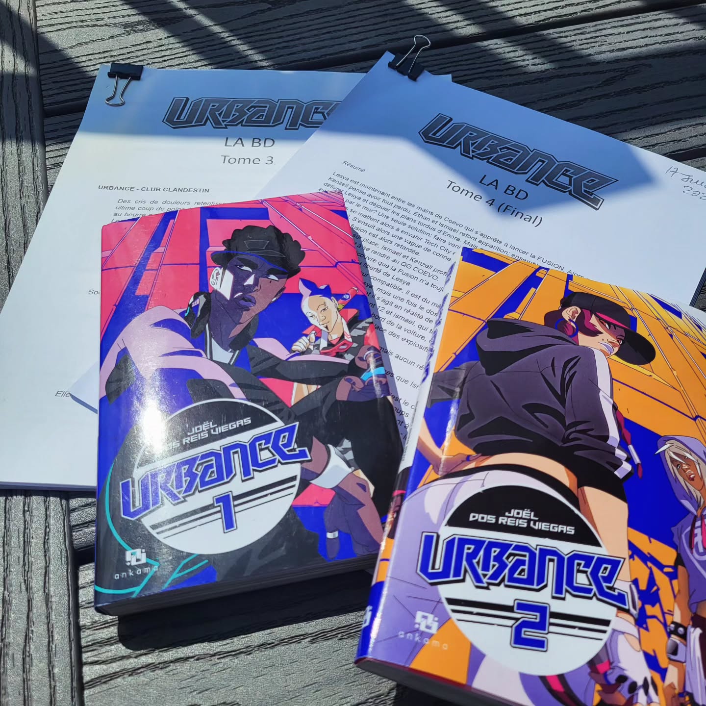 De retour aux vraies choses. En plein dans l'écriture des 2 derniers tomes. Bon week-end à tous!
@ankama_editions @urbancetv #urbance #urbancemanga #mangajp #manfra #mangafrancais #mangafr #scriptwriting #scenario #words #comicbooks #comics