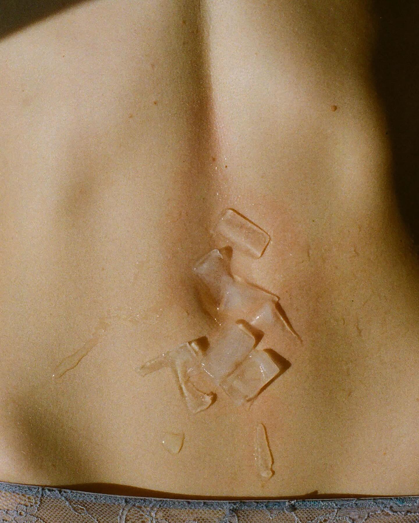 Lidewij Mulder (@lidewij.mulder) is a photographer from The Netherlands currently based in New York City. She received her BFA in Photography from The University of Applied Photography in Amsterdam. Lidewij grew up in a small village in Groningen (NL), where she found stories in everything around her from a young age. Nothing fascinated her more than uncovering the depth of a narrative. After 10 years of living and working in Amsterdam as a freelance photographer and for a production company called Hazazah, Lidewij moved to New York City where she attended the Documentary Practice and Visual Journalism program at The International Center of Photography.
“Being obsessed with your body, wanting to be as skinny as possible, or vomiting after meals: these are still common perceptions of eating disorders. Many people are unaware that eating disorders go beyond anorexia and bulimia, and a stigma remains. I, too, once upheld this taboo. After high school I developed an eating disorder after I lost sense of control: plans were falling apart and loved ones passed away.
Overwhelmed by emotions, I sought control through food. What began innocently became an obsession. A tipping point was when I cried over mayonnaise on a wrap. This led to getting diagnosed with an “unspecified” eating disorder.
The more I talked about it, the more I learned I wasn’t alone. I felt ashamed for my initial shame and decided that if I wanted the stigma to change I had to start with myself. Because I often struggled to find the words to describe my experience of having an eating disorder, I started expressing it metaphorically through imagery. This series is a personal exploration of the emotions tied to concealing a difficult-to-comprehend illness. It delves into hiding your true self while letting the world believe they know you. It captures the feeling of having an invisible outlook, the infinite fragility beneath the surface, and how freeing yourself from the old leads to a stronger new beginning.” -Lidewij Mulder
Check out Lidewij’s work and others in the Self-Portrait 2 issue of Pearl Press at pearl-press.com/self-portrait2
-
#pearlpress