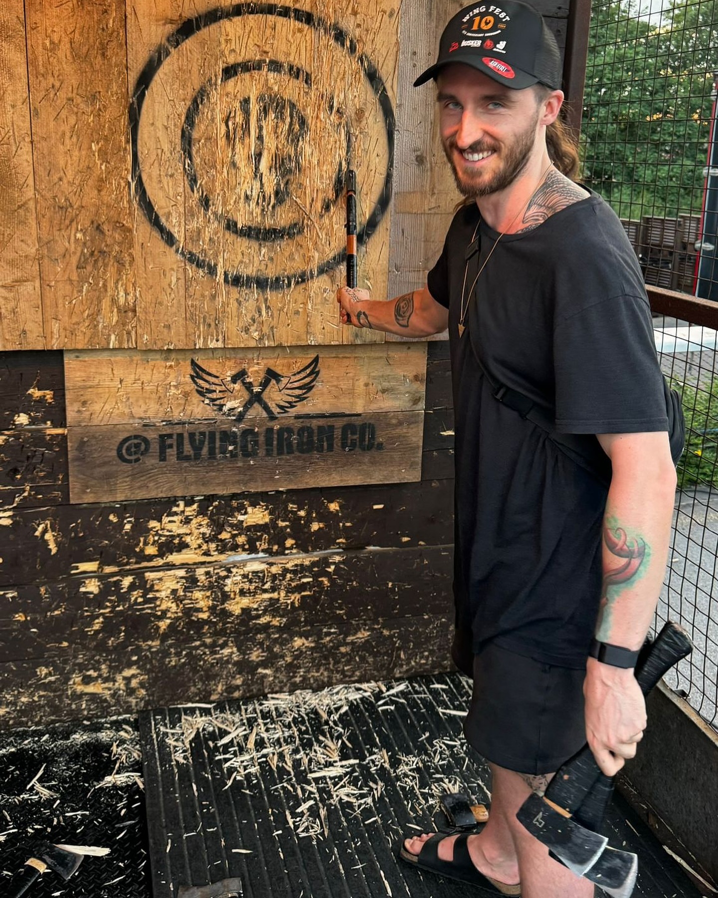 Couldn’t decide between “Yass go off ViKing 💅” or “Putting the King in Viking 👑 ” so here’s both of them 💁♂️