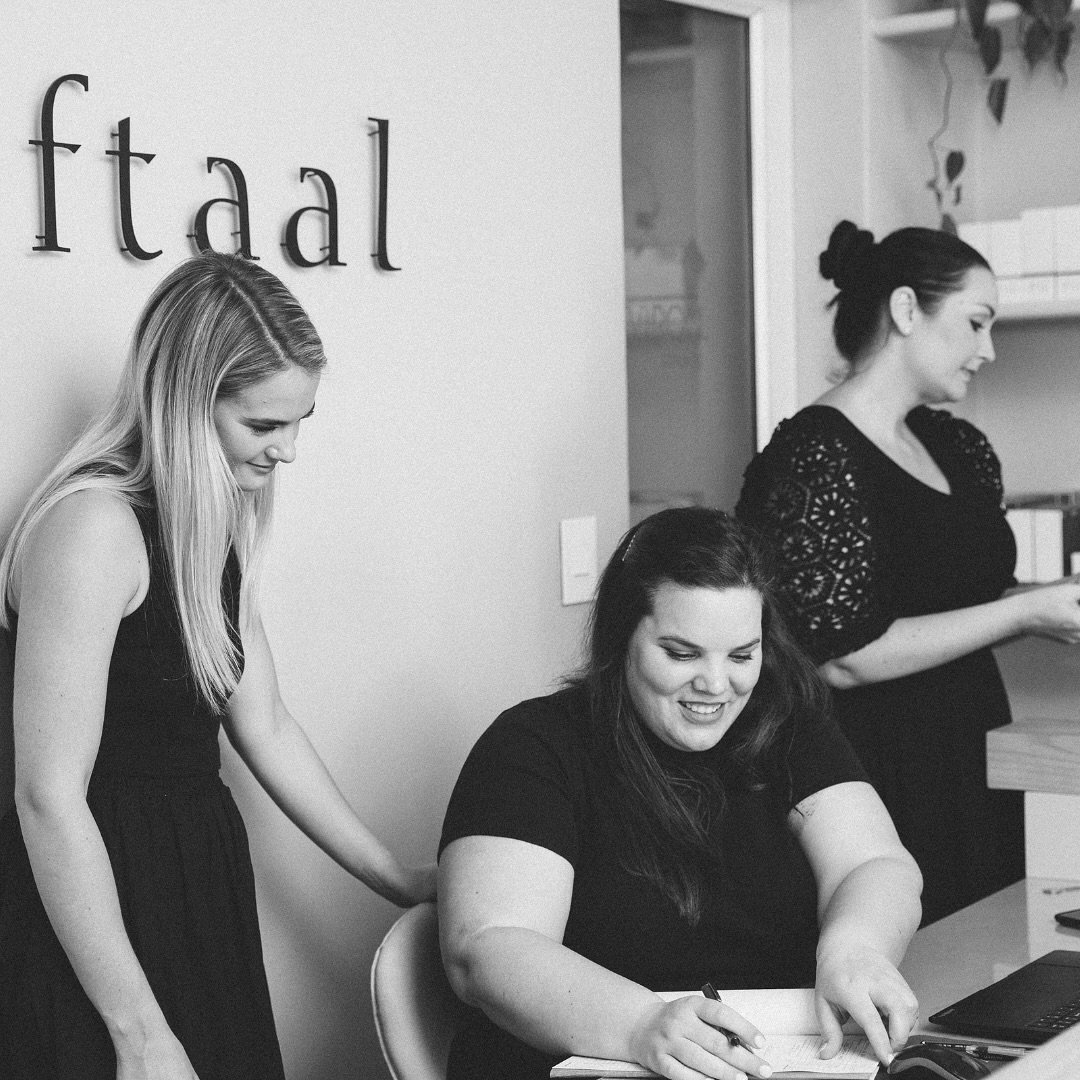 Happy Women’s Day, Liefstes ✨👭✨
There is pure joy in being surrounded by the strong, inspiring women at Lyftaal. We believe in the power of feminine energy to heal and uplift, and the beauty of offering everyone who crosses our threshold with a soft place to land.
A big thank you to all the amazing women who make our sanctuary such a special place, and to all of you who trust us with your sacred self-care moments.
#Lyftaal #WomensDay2024 #Empowerment #NurturingHaven #FemaleOwnedSpa