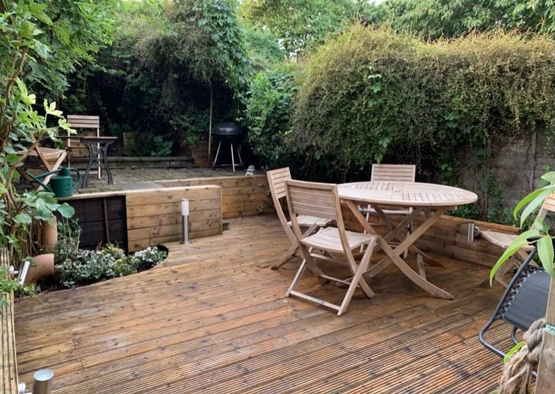 Förvandla din trädgård idag! ✨🌳
✅ Använd ditt rutbidrag vid betalaning
🔸Trädgårdsröjning
🔸Häckklippning
🔸Beskärning
🔸Ogräsrensning
🔸Gräsklippning