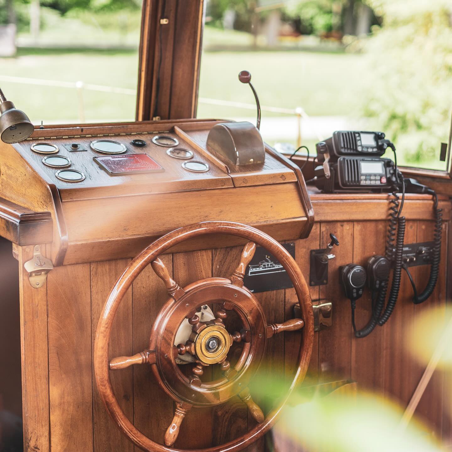 Perfektes Wetter für eine Bootstour. Was meint ihr?
Unsere Don Juan ist für bis zu 40 Personen ausgelegt. Also schnappt euch eure Familie, Freunde oder Kollegen und ab auf den Scharmützelsee.
Schaut gerne auf unsere Webseite für mehr Infos zur Don Juan und den anderen Booten.
www.eibenhof-bad-saarow.com
#eibenhofbadsaarow #bootstour #scharmützelsee