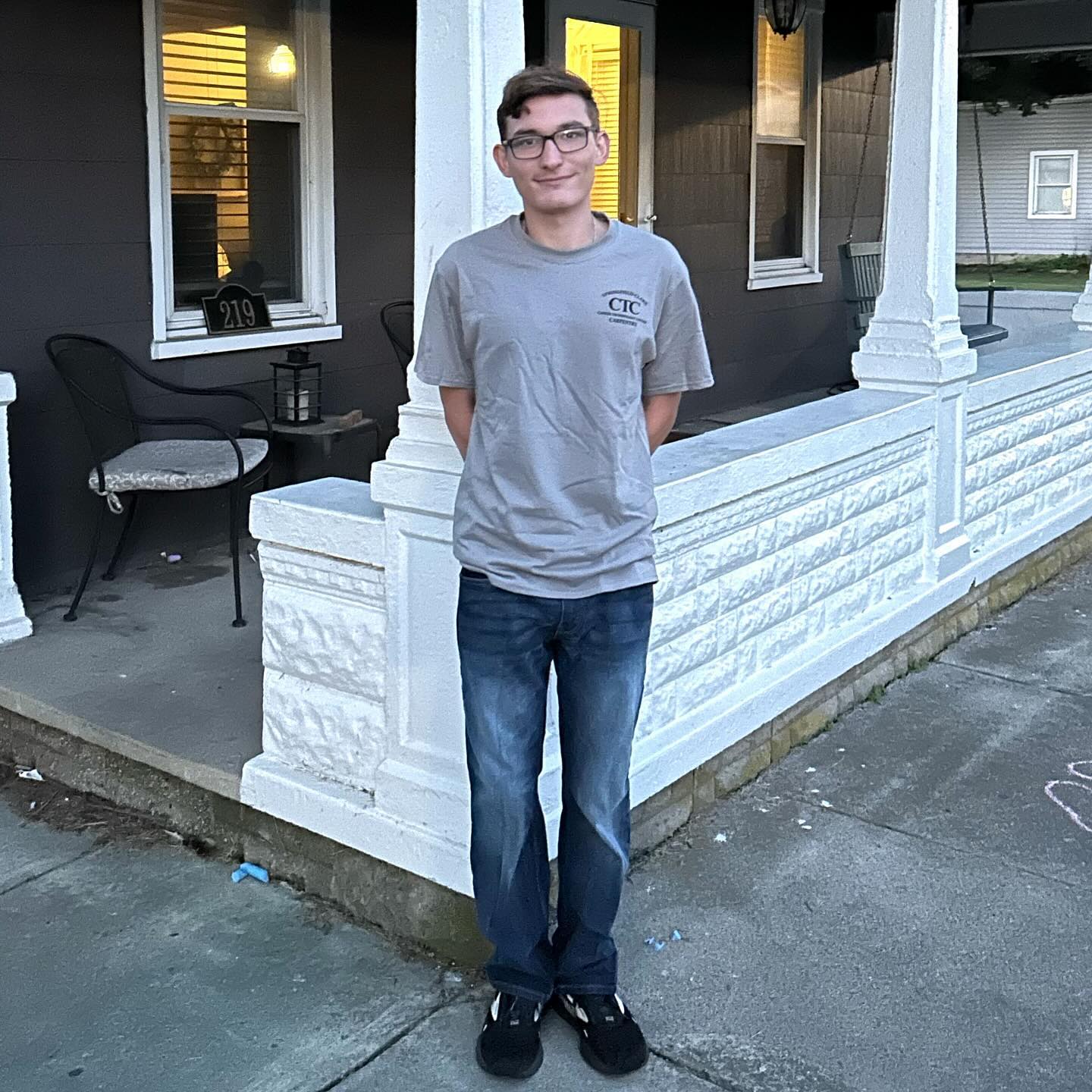 In the slowest first day of school roll-out ever, another one went off today to a new year at a new school.
Happy first day of junior year!!