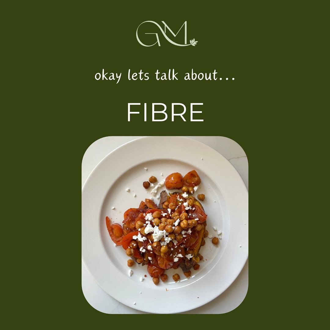Fibre 🥬
Sugar, carbs, caffeine, protein.. they’ve all had their fame… but step aside it’s time for FIBRE to shine.
What is fibre? 🌱
A type of carbohydrate that the gut can’t digest, so it passes through without being broken down.
💧 Soluble fibre: dissolves in water, slows digestion, keeping you fuller for longer & avoids blood sugar spikes.
💧 Insoluble fibre: doesn’t dissolve, moves through body unchanged, prevents constipation.
Health benefits
🌱 Prevent constipation by encouraging gut movement and regular bowel motions!
🌱 Keeps gut healthy by increasing gut micro bacteria = better immune system.
🌱 Anti-inflammatory effects through improving gut health.
🌱 Lowers cholesterol via a few mechanisms = healthy heart / vessels.
🌱 Helps prevent blood sugar spikes
🌱 Associated with lower risk of bowel, breast and oesophagus cancer
🌱 Helps maintain healthy weight by keeping you fuller for longer
❕Careful ❕a small % people are medically advised to avoid high fibre diet if they have diagnosed gut issues.
🫘 Examples 🫘
baked beans ▫️ bran cereal ▫️ raspberries ▫️ wholewheat pasta ▫️ prunes ▫️ skin-on potato ▫️ kiwi ▫️ brown rice ▫️ peas ▫️ pears ▫️ blueberries ▫️
Top tips
✔️ Eat the skin on fruit and veg
✔️ Increase water consumption
✔️ Whole grains 🤍
✔️ Keep active (encourages gut movement)
✔️ Plant based protein = protein & fibre 🌟
Get on the FIBRE hype, it’s worth it.
Warm wishes, Dr Grace 🌿
#fibrefood #plantfood #fibrerichfood #womenshealth #nutrition #healthyeating#hormones #pregnancy #menopause #postpartum #fertility #pregnancynutrition #menopausenutrition #postpartumnutrition #fertilitynutrition #pregnancydiet #menopausediet #fertilitydiet