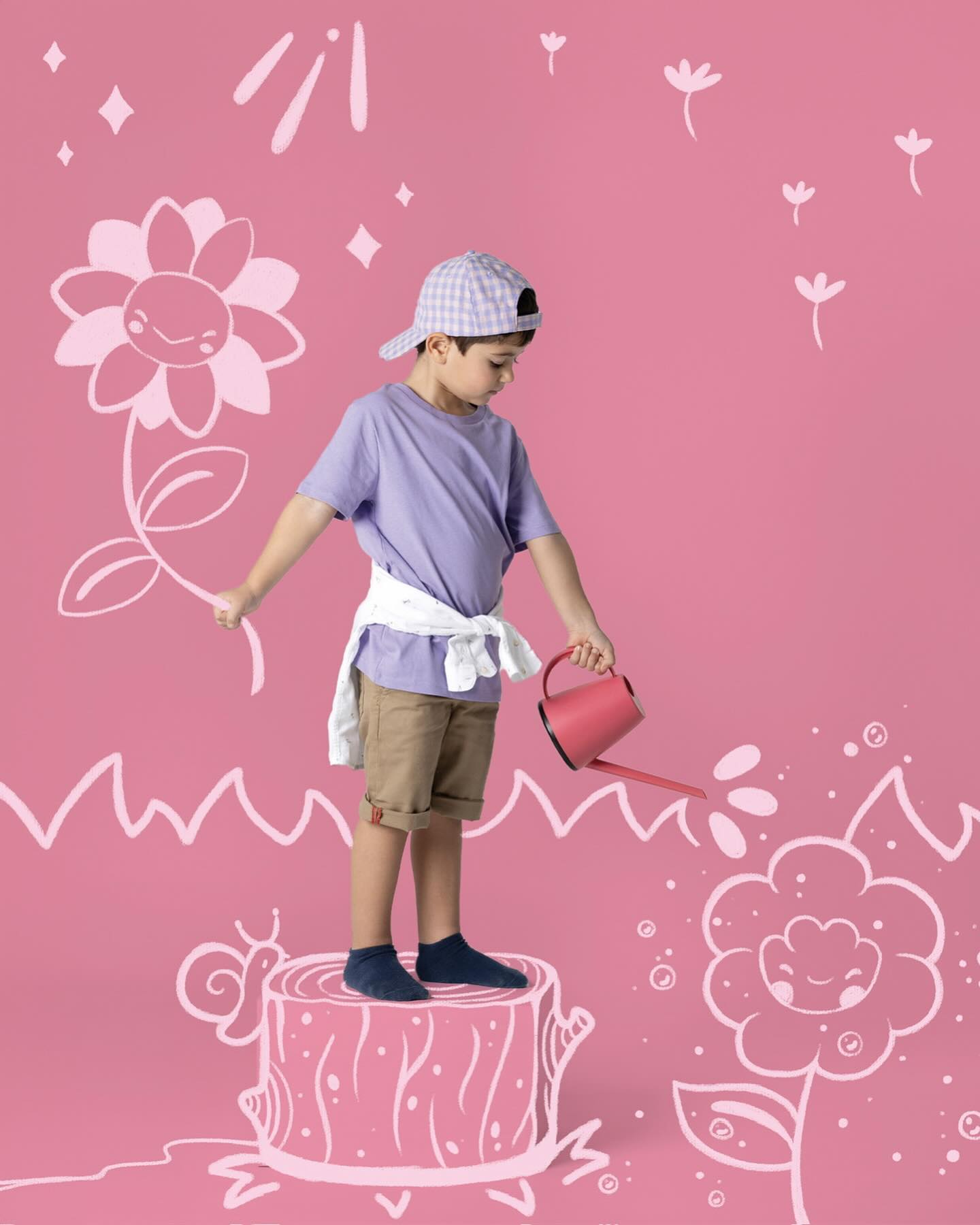 ¡Descubre a Airan cuidando del mágico jardín de la colección Flowers de Sumsun! 🌸🌟 En este mundo lleno de color y naturaleza, pasean Daisy, Dante, Pippo, Lettie y Lily, los amigos florales que transforman cada día en una nueva aventura. 🌼🌿 ¿Cuál es tu flor favorita? 💐✨ #SumsunFlowers #flowers #bloom #sumsun #summies