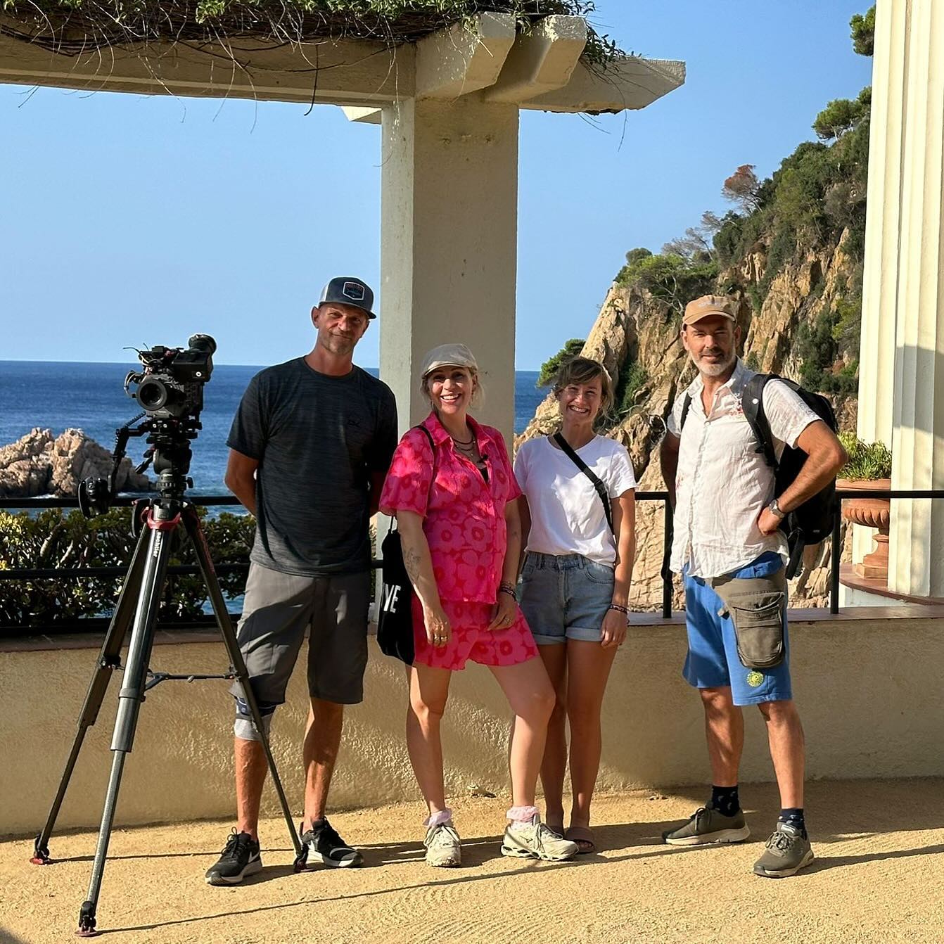 Aan de Costa Brava wordt weer hard gewerkt aan een nieuw seizoen Campingtijd #rtl4 #televisie #campingtijd #kamperen