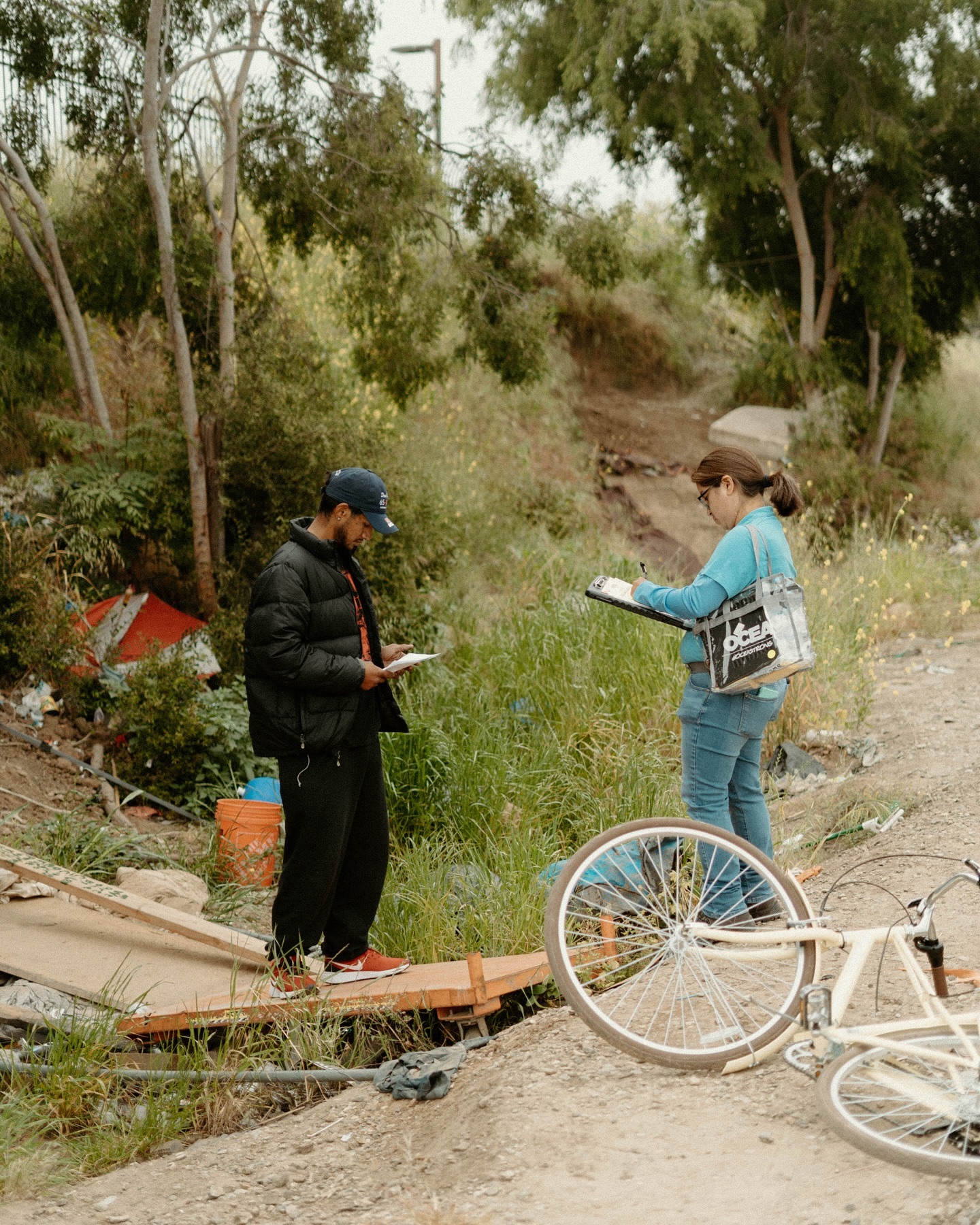📊 At HOPE Center, our success isn’t just in the numbers—it’s in the direct engagement we have with individuals, one person at a time.
As we make contact with the same individuals over time, we build trust and help them lower the barriers they’ve put up, making them more open to the services we offer. By meeting individuals where they are, whether it’s providing shelter referrals, assisting with housing documentation, or simply having a conversation, we ensure that help is not just available, but truly accessible.
This hands-on approach is what drives the impactful results we see, turning data into real, lasting change. 🧡
#communityoutreach #homelessnessresponse #hopecenter #partners #service #makingadifference #impact #endhomelessness #housing