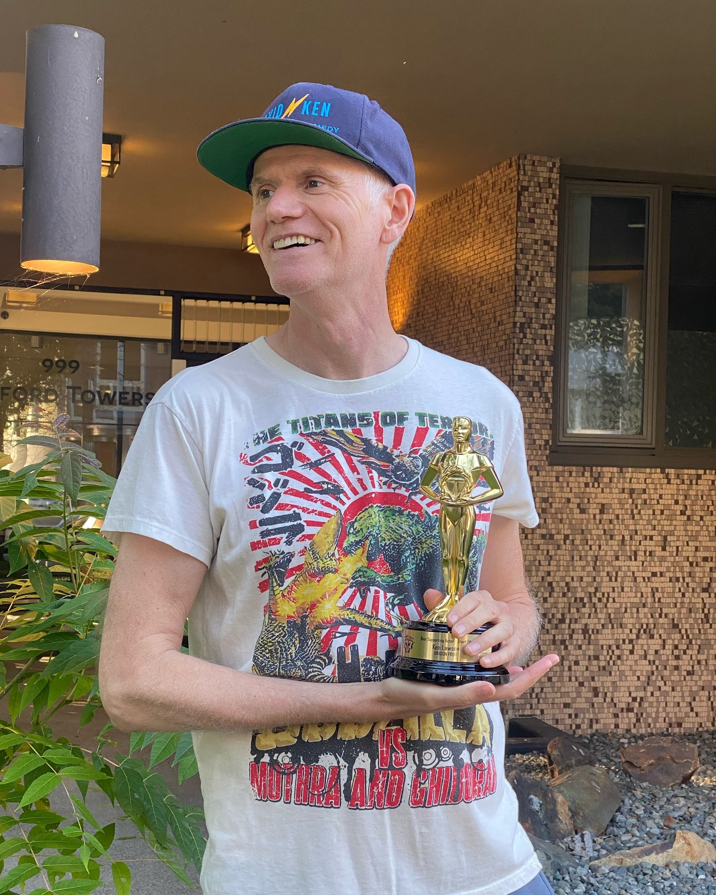 Kenneth the Menath @kenlawsonsauce looks out to an adoring audience after receiving his trophy for Best Supporting Actor at the Northern Virginia Film Festival! Well deserved!