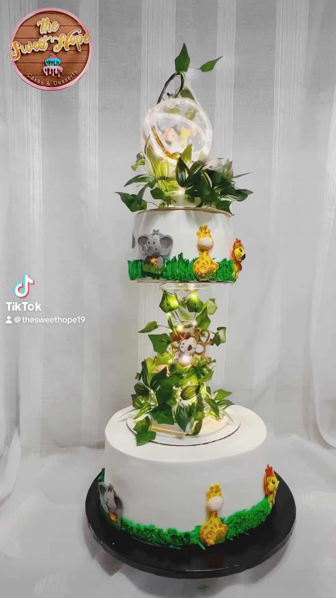 The sweet hope.
Tiene el pastel a su gusto
🦁🐵🦒🦓🐘
Pastel 4 en 1 chocoflan 🥮 con relleno de fresas con queso Philadelphia y pan de 3 leches .
Pasteles y postres personalizados.
Con un toque dulce y único .
Para tu persona especial.
Llámanos para más información al 📞(312) 694-5275 o visita nuestra página 🌎 https://www.thesweethope.com
.
.
.
.
.
#thesweethope #pasteles #reposteria #reposteriapersonalizada #sweets #sweettooth #postrescaseros #chicagofoodie #foodtravel