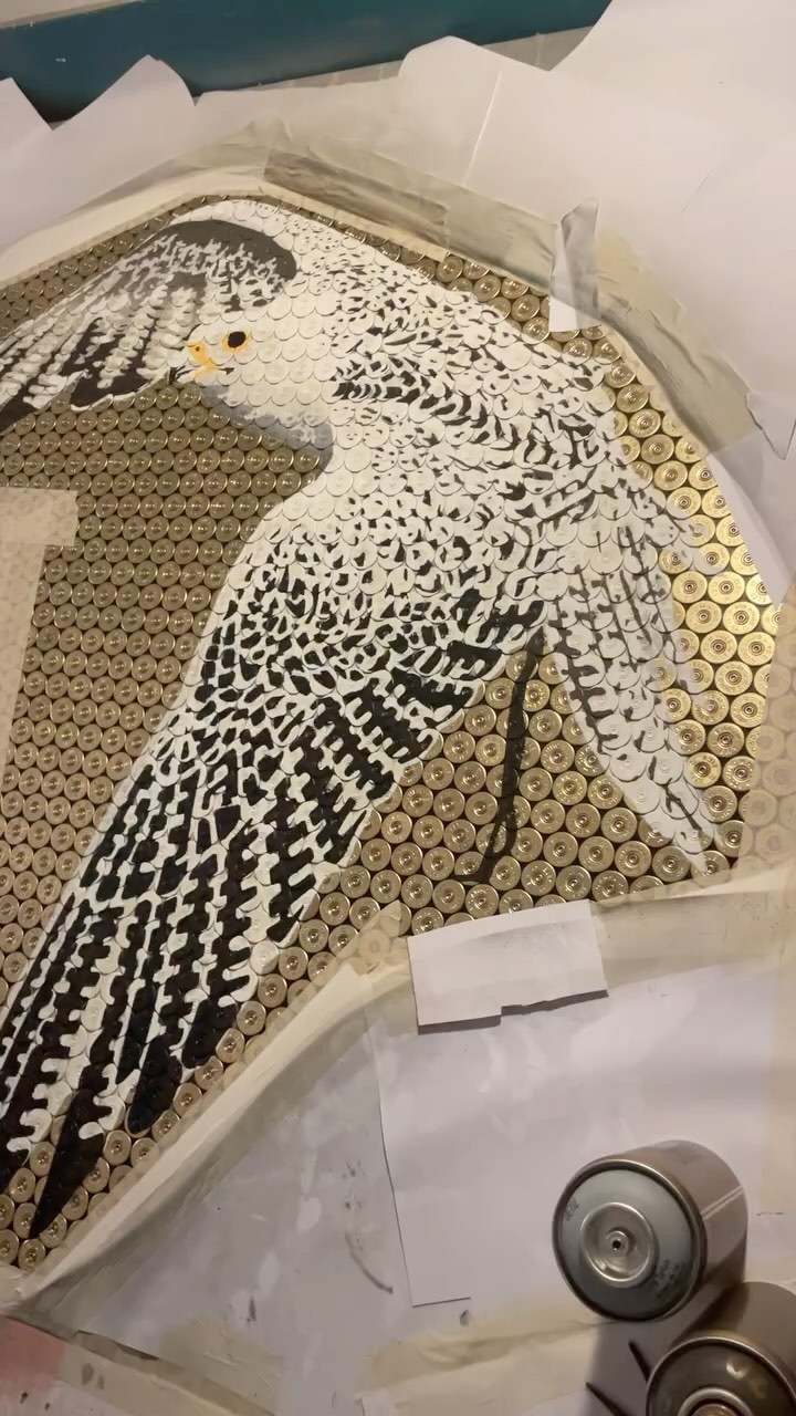 Part 2 - Making the biggest piece yet. - final stages of the Gyr Falcon.
.
.
.
.
.
#shotgun #hunting #shooting #shotgunshell #spraypaint #unique #pheasant #grouse #painting #art #abudhabi #abudhabilife #dubai #uae #uae🇦🇪 #middleeast #guns #stencil #stencilart #spray #falconry #falconrylife #falconer #falcón #peregrinefalcon