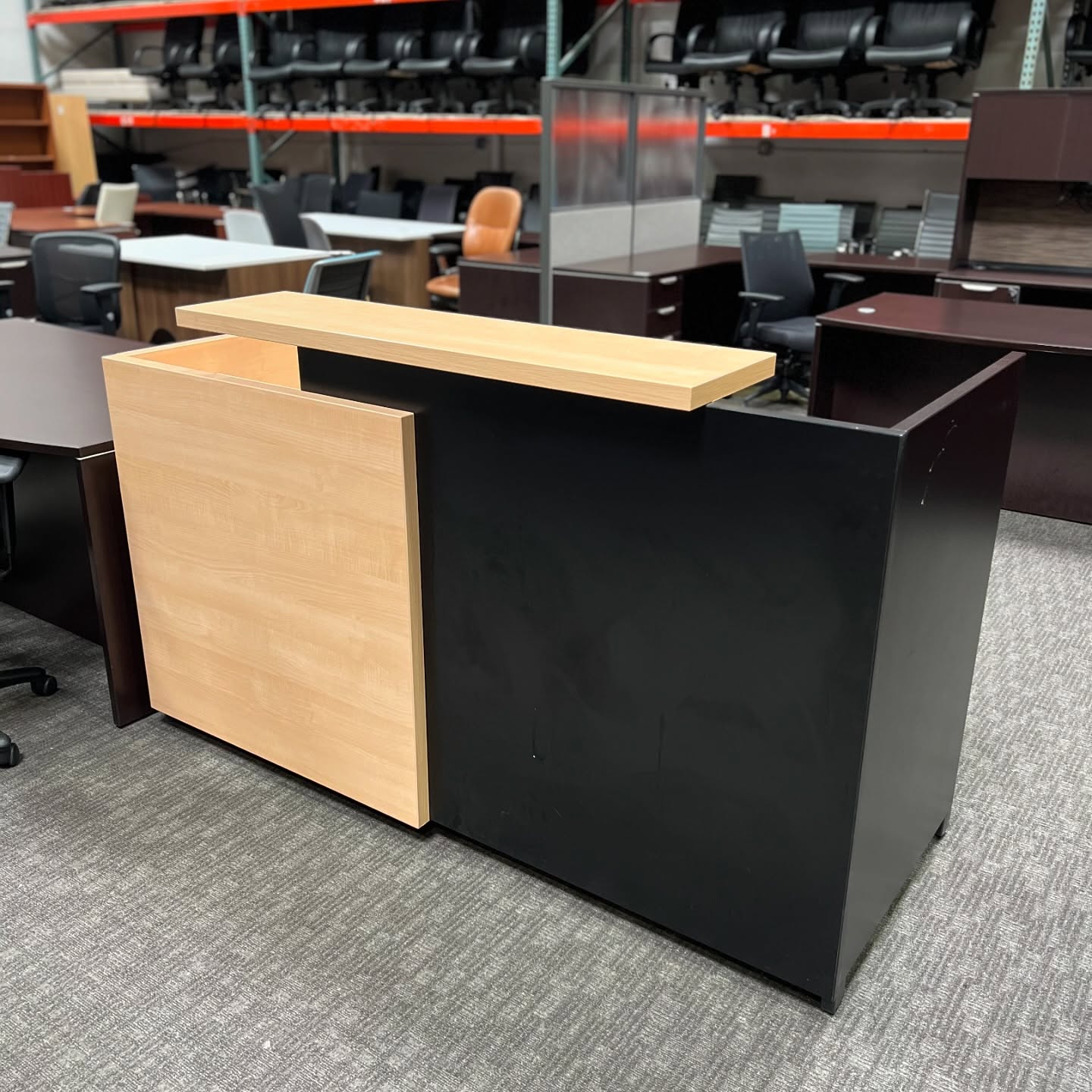 Lots of pre-owned reception desks in stock right now! Come by the showroom to take a look!