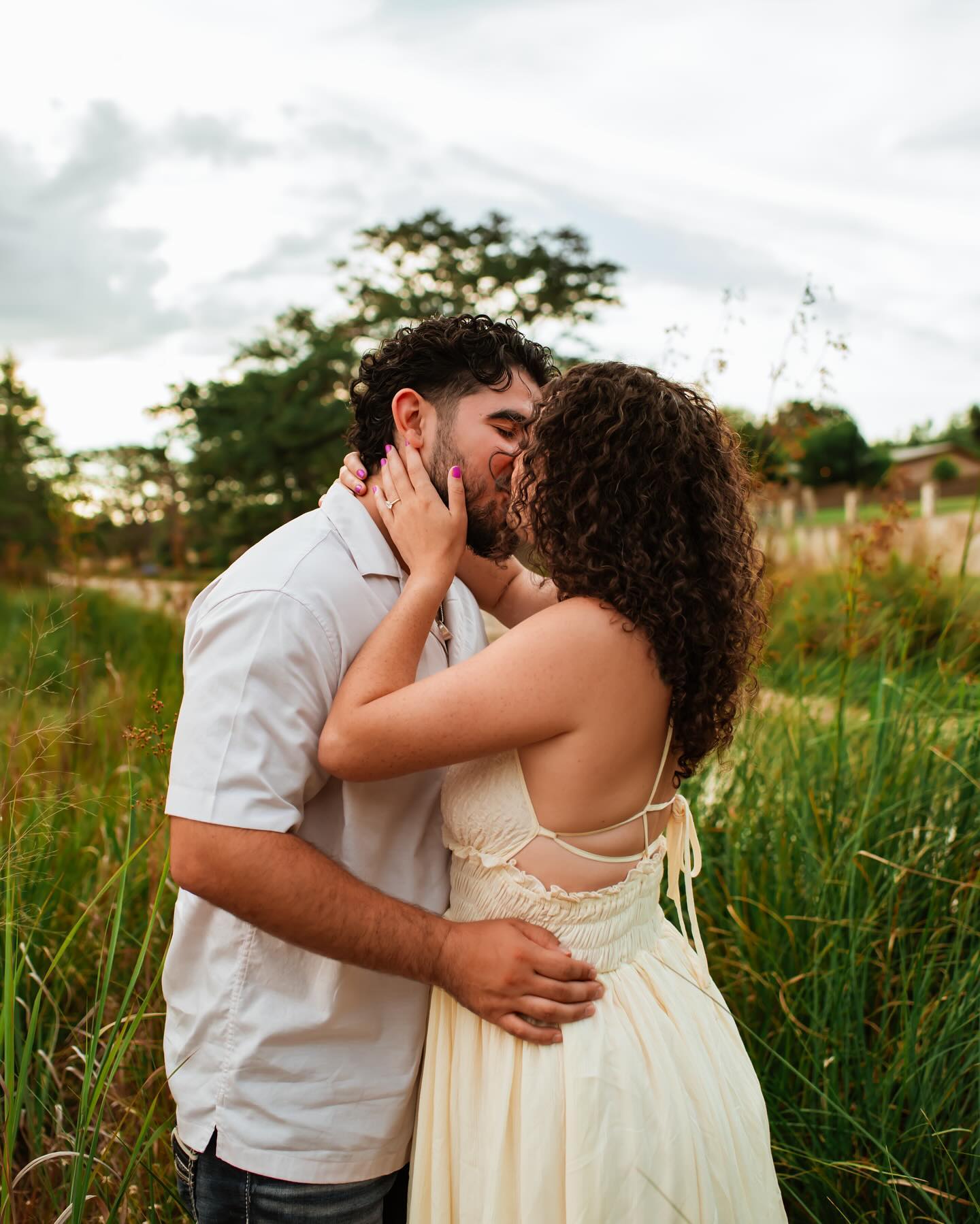 John & Abby 🌿
I don’t know where to even begin with this session, I absolutely love it soo much! 🥰
This was a surprise proposal and I just had the most amazing time working with these two!
Can’t wait to post more or the actual proposing but here are some portraits that I’m just in love with!!
Ahhhh seriously love my job!!! 🥰
#engagementphotoshoot #engagementphotographer #engagementshoot #youngandwildstories #wildloveadventures #wildhairandhappyhearts #sanantoniophotographer #chdzphotography #uvaldephotographer #texasengagement #southtexasphotographer #concanengagementsession #concanphotographer