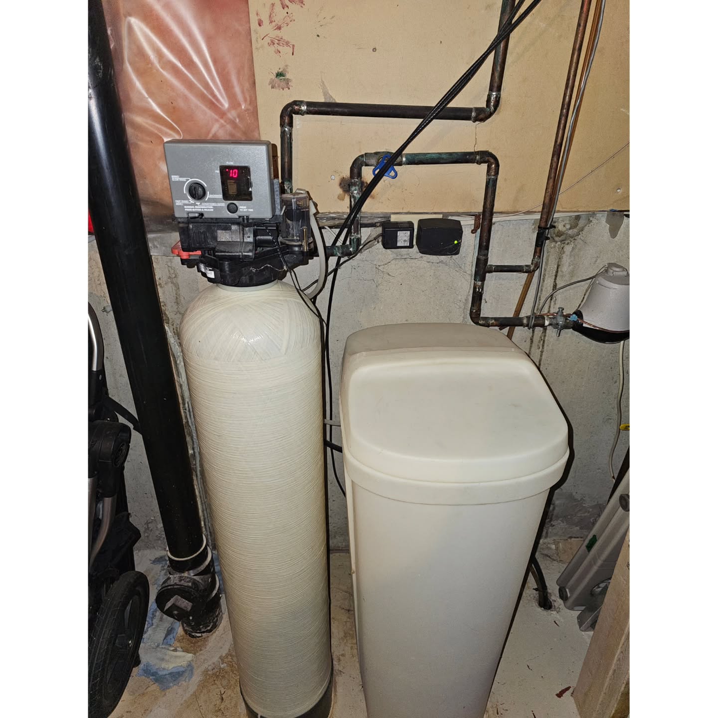 Today's before and after pics! Slow to no water coming out of the faucets indicates dying/dead resin. Time to rebed or replace! Give us a call today for options!