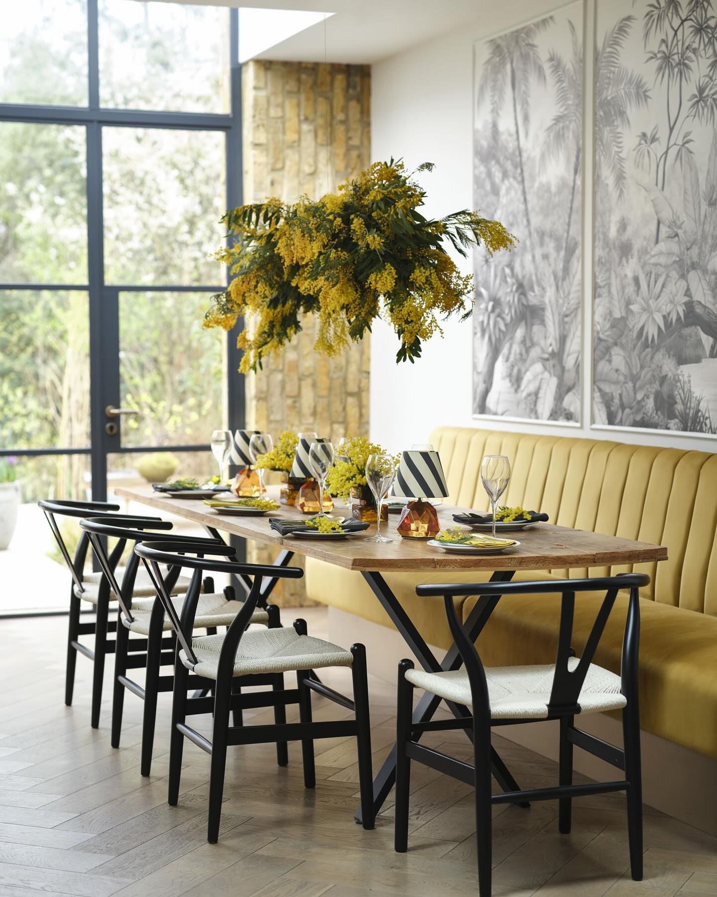 Dulux has just announced its Colour of the Year for 2025.
‘True Joy’ is an uplifting yellow designed to inspire optimism and confidence.
What do you think? Do you like a pop of yellow?
I’ve recently found myself increasingly drawn to yellow. I have a yellow sugar bowl, a yellow handbag, and a gorgeous painting by @nickgroveartist featuring swathes of vivid yellow fields 💛
📸 @pookylights
********************************
Bringing a journalist’s eye for detail, nuance and story to copywriting projects for clients in the property and interiors sector.
↠ Website Copy
↠ Blog Writing
↠ Case Studies
↠ Editorial Articles
↠ Property Brochure Copy
↠ Social media posts
↠ Product Descriptions
#copywriter
#interiorscopywriter
#propertycopywriter
#contentmarketing
#freelancecopywriter
#interiorswriter
#propertywriter
#interiordesign
#luxuryinteriordesign
#interiors
#designinspo
#truejoy