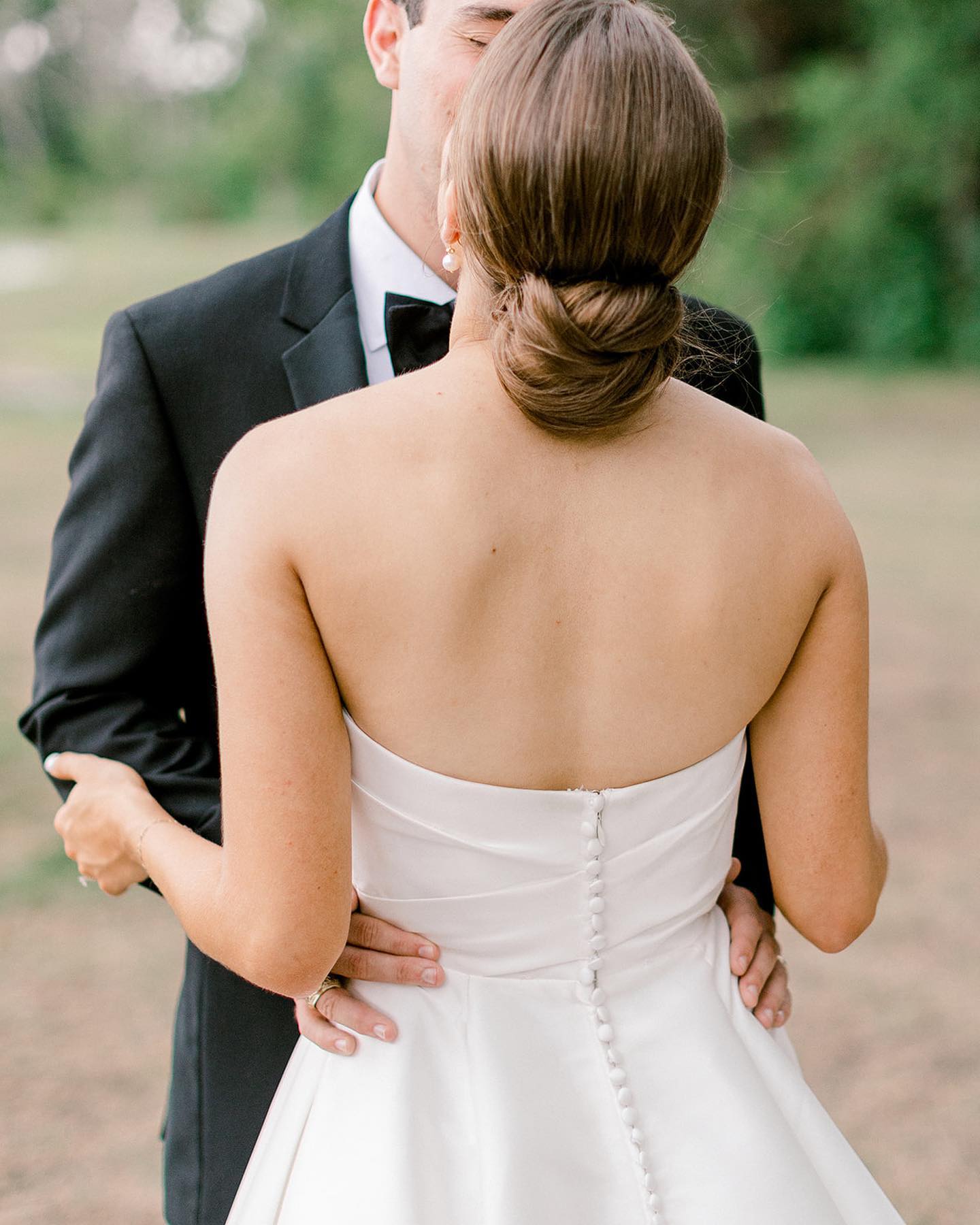 Timeless ✨🤍🖤✨
@unionhousetx
@joiedevivre_event
@bloomsbybrookie
@reverentweddingfilms
@grandslamglam
@shawdiamonds
@bblewisville
@justinalexander
@coverdownband
#dentonweddingphotographer #fortworthweddingphotographer #dallasweddingphotographer #timelesswedding