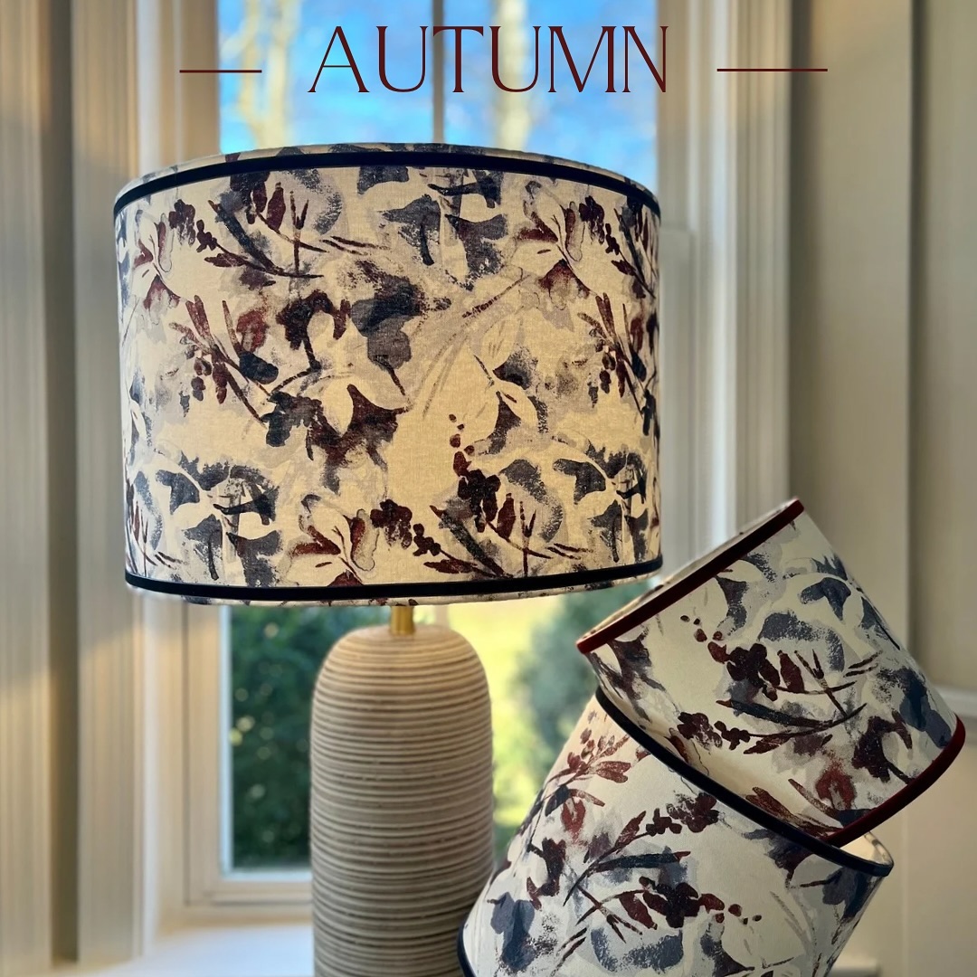 🍁 𝒜𝓊𝓉𝓊𝓂𝓃 🍁
Autumn is here and it’s time to renew your home for the new season 🍂
Create a warm and inviting atmosphere in your home to live the beauty of this season adding a new lampshade with warmer colors and textures and combine it with the always elegant velvet trim.
Visit our site by clicking in our bio 🔗 and discover our finest fabrics from linens to natural cottons and order your bespoke lampshade from our atelier.
Because every home is different and unique, every one of our lampshades are unique too and are made by order with the size and fabric of your choice. 🤎
#bespokelampshades #homedecor #customlampshades #handmade #lampshademaker #madewithlove #homeinterior #interiordesigner #handcrafted #madeinusa #lighting #beautifulhomes #autumn #fall #the_lampshade_atelier