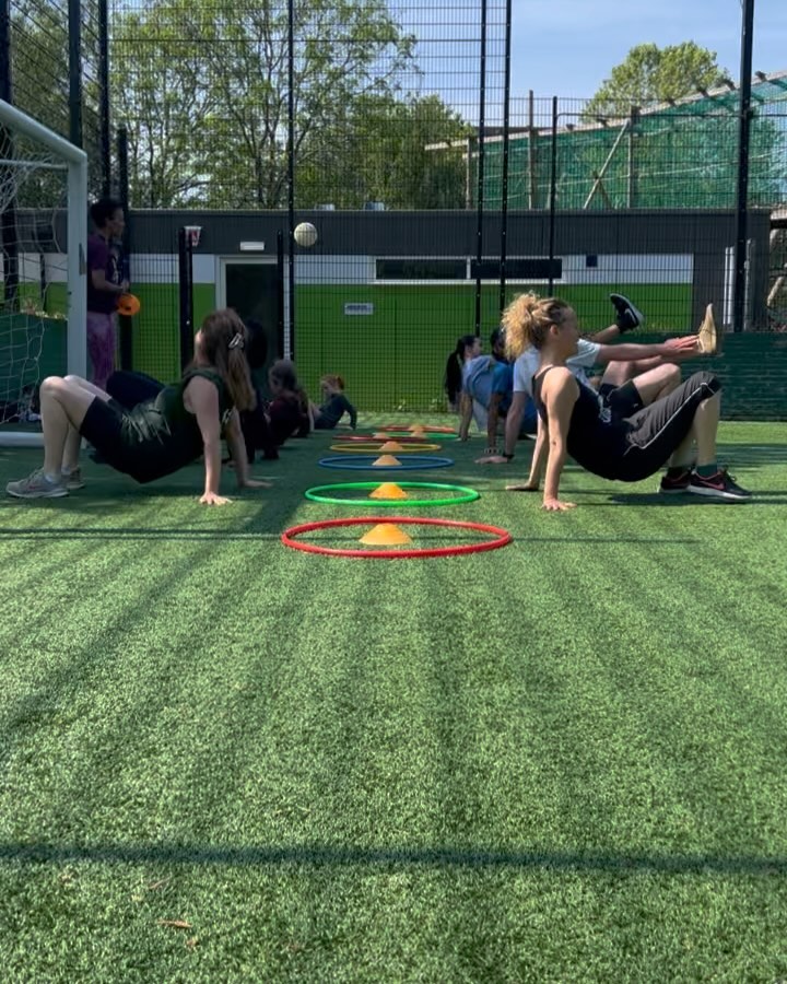 Let’s keep each other motivated. 
#familyfunandfitness #activefamilies #kennington #activeforlife