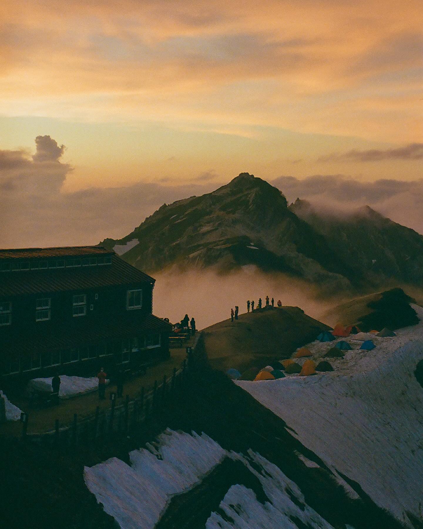 Elisa Michelet (@elisamichelet) is a French Californian artist based in Tokyo. With a background in design, her work explores how digital or natural processes interact, play with or break form. She is also interested in the relationship between humans and technology. An avid film photographer, she enjoys documenting places. Having grown up in the Northern Sierra Nevadas in California, her infatuation with the natural environment is present in her work, as is her fascination for human-built environments.
“Unkai 雲海 is the title of this photograph. The quiet and bare feeling of being above the tree line is enchanting—paired with unkai views (sea of clouds in Japanese), it’s entirely sublime.”
Check out Elisa’s work and others in the Golden Hour issue of Pearl Press at pearl-press.com/goldenhour
-
#pearlpress