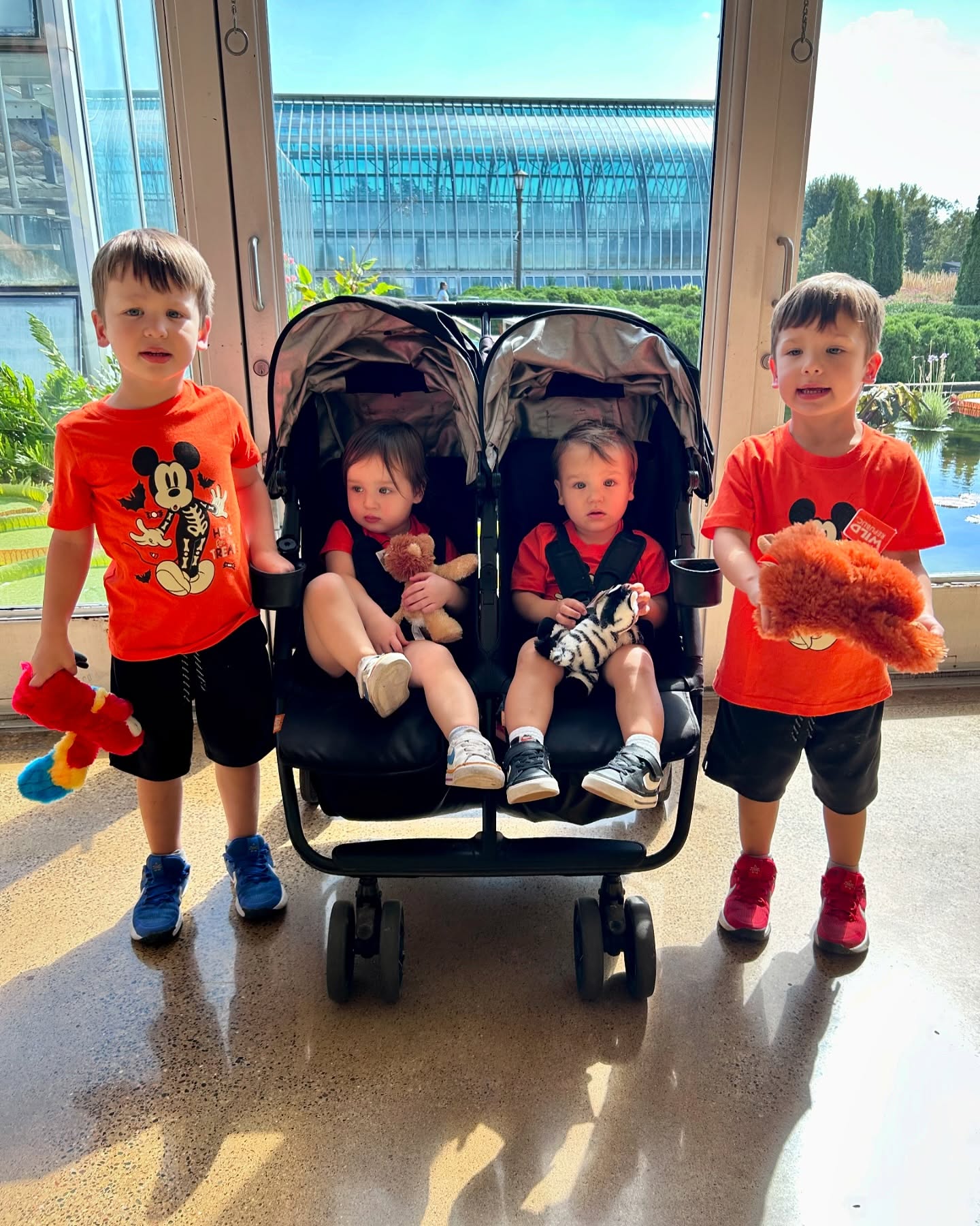 Just returned from a weekend filled with family, laughter, and new adventures at the zoos. There’s something so special about watching the kids explore and experience the world together. Grateful for these precious moments and the memories we’re creating as a family.
We also went the entire weekend in public without a single person informing me that my hands are full. I don’t know whether to be amazed or concerned 😂
#twins #twinstagram #twinsofinstagram #twinningtwice #zooanimals #zoofamily #familymemories