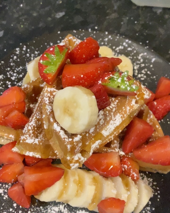 #breakfast #brunch #fresh #madefood #foodlover #fruit #healthy #day #visit #edinburgh @papii_cafe_edinburgh #wellcome